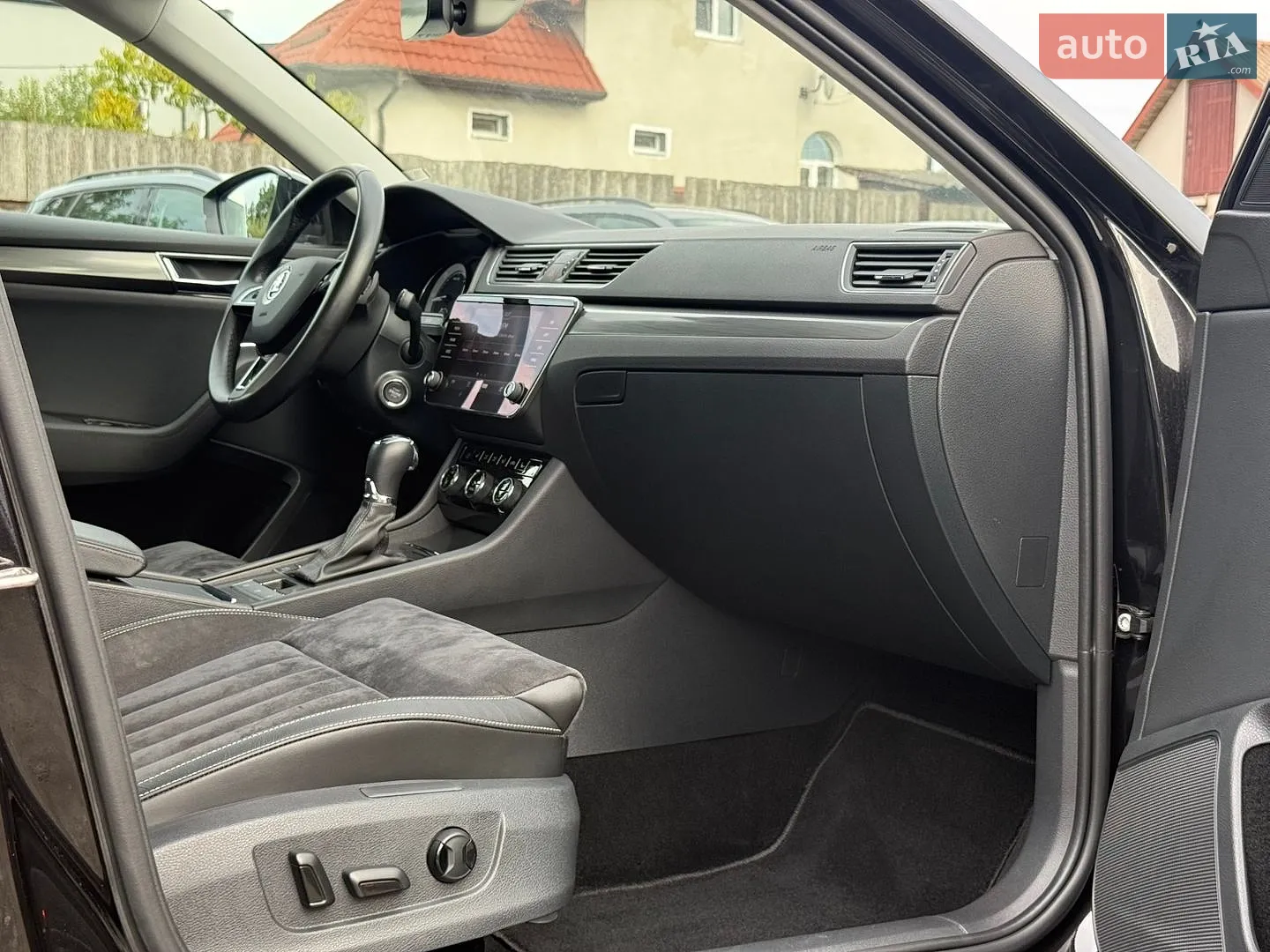 2020 Skoda Superb - мініатюра 46