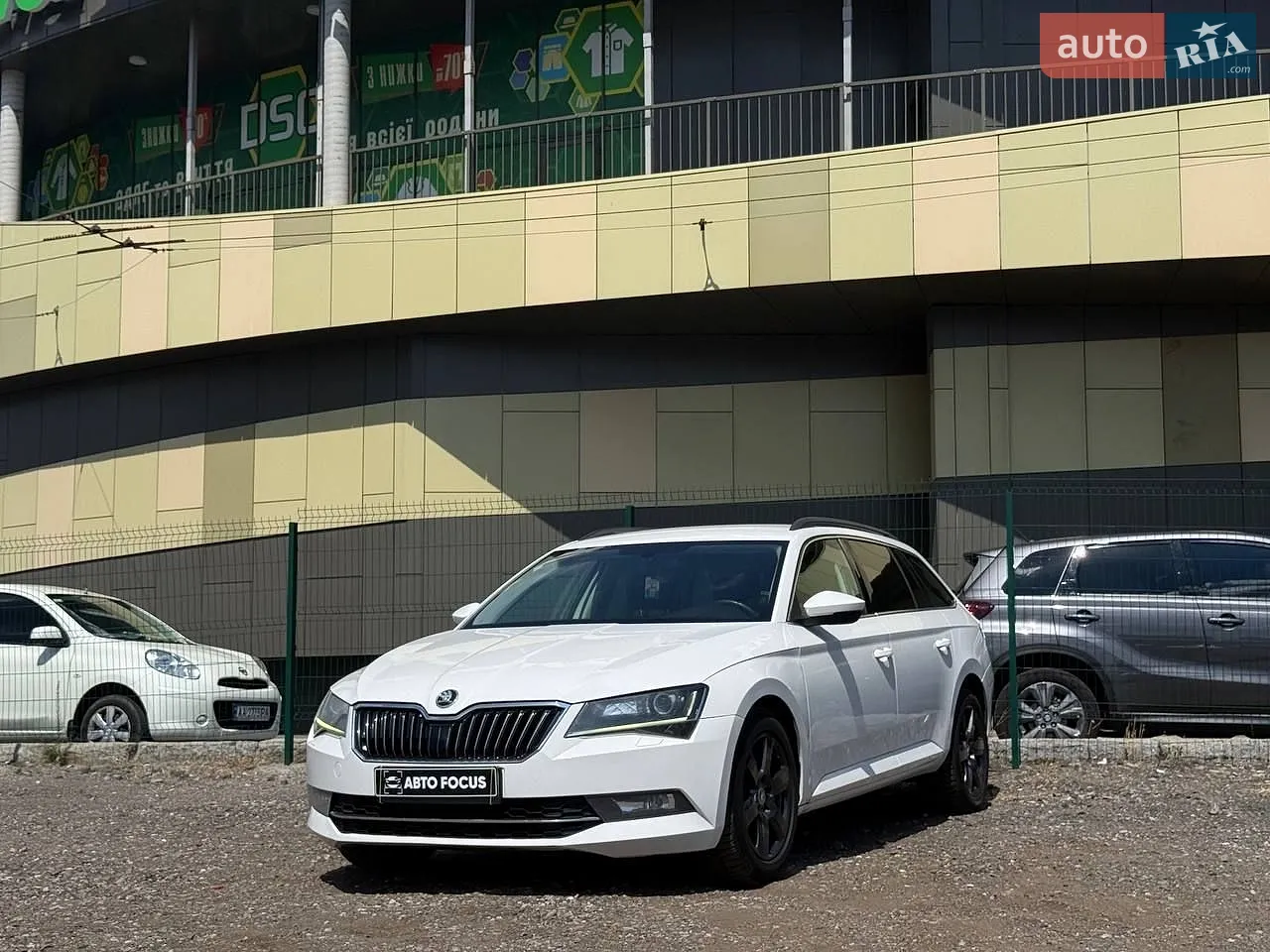 2016 Skoda Superb - мініатюра 4