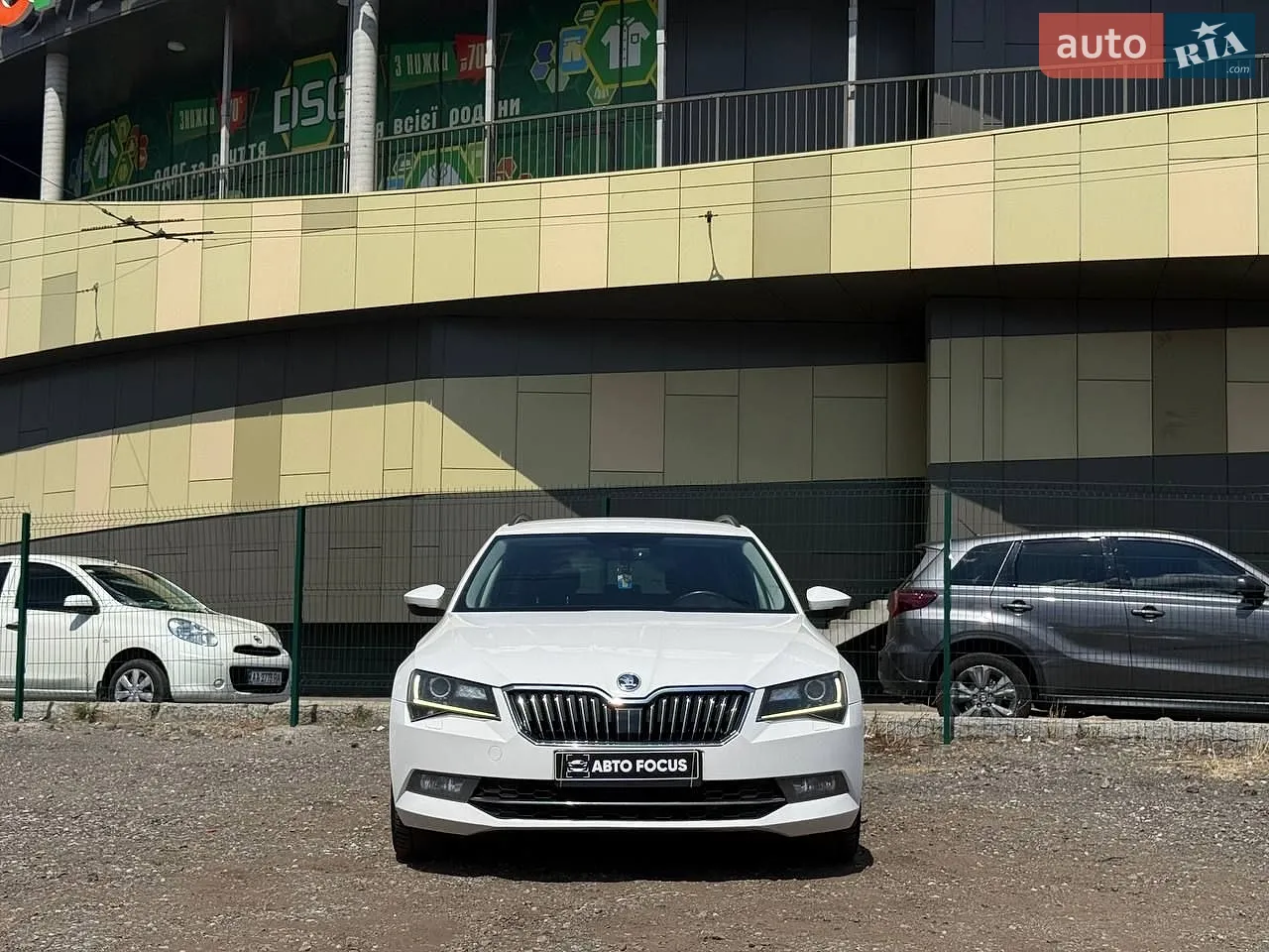 2016 Skoda Superb - мініатюра 3
