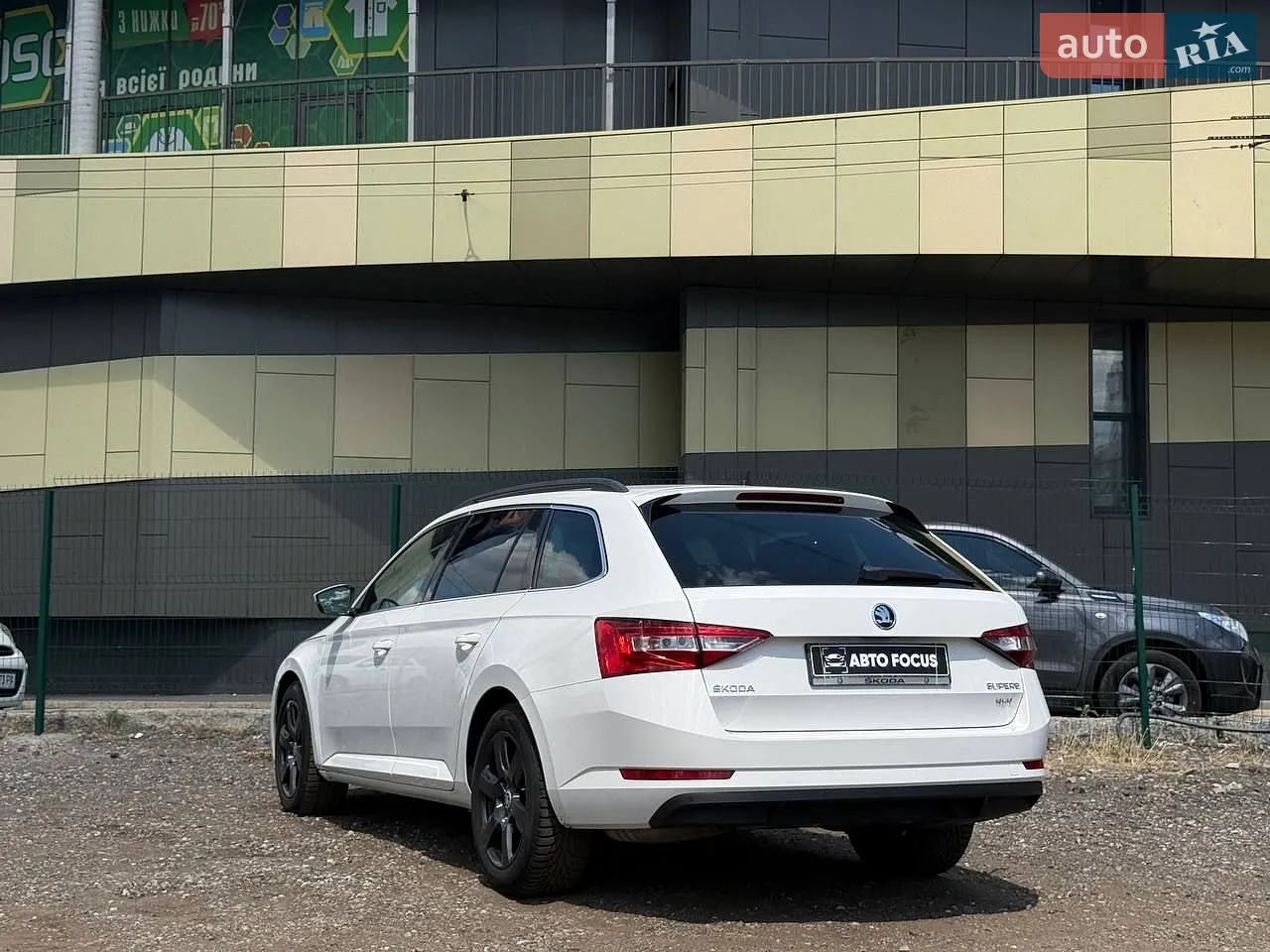 2016 Skoda Superb - мініатюра 5