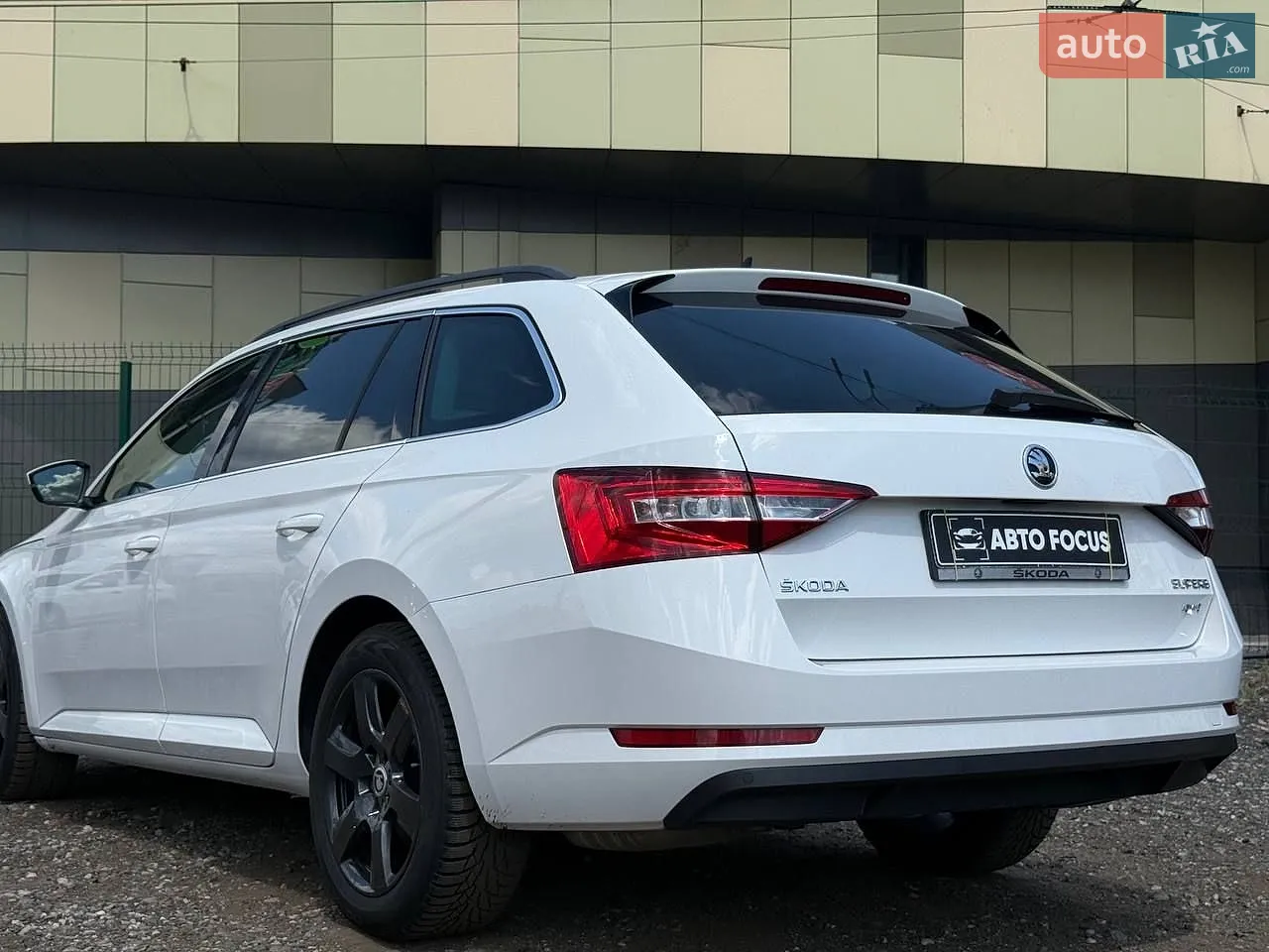 2016 Skoda Superb - мініатюра 6