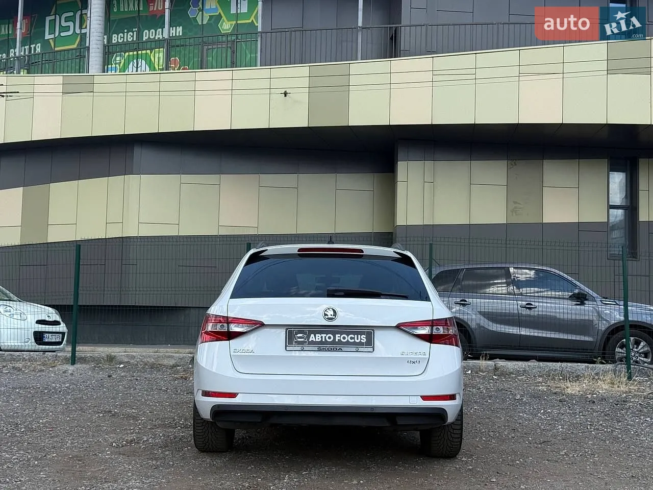 2016 Skoda Superb - мініатюра 7