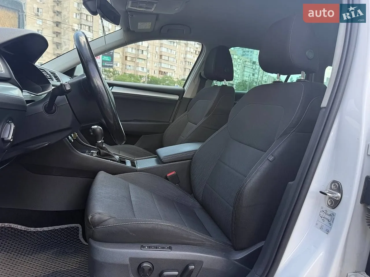 2016 Skoda Superb - мініатюра 9