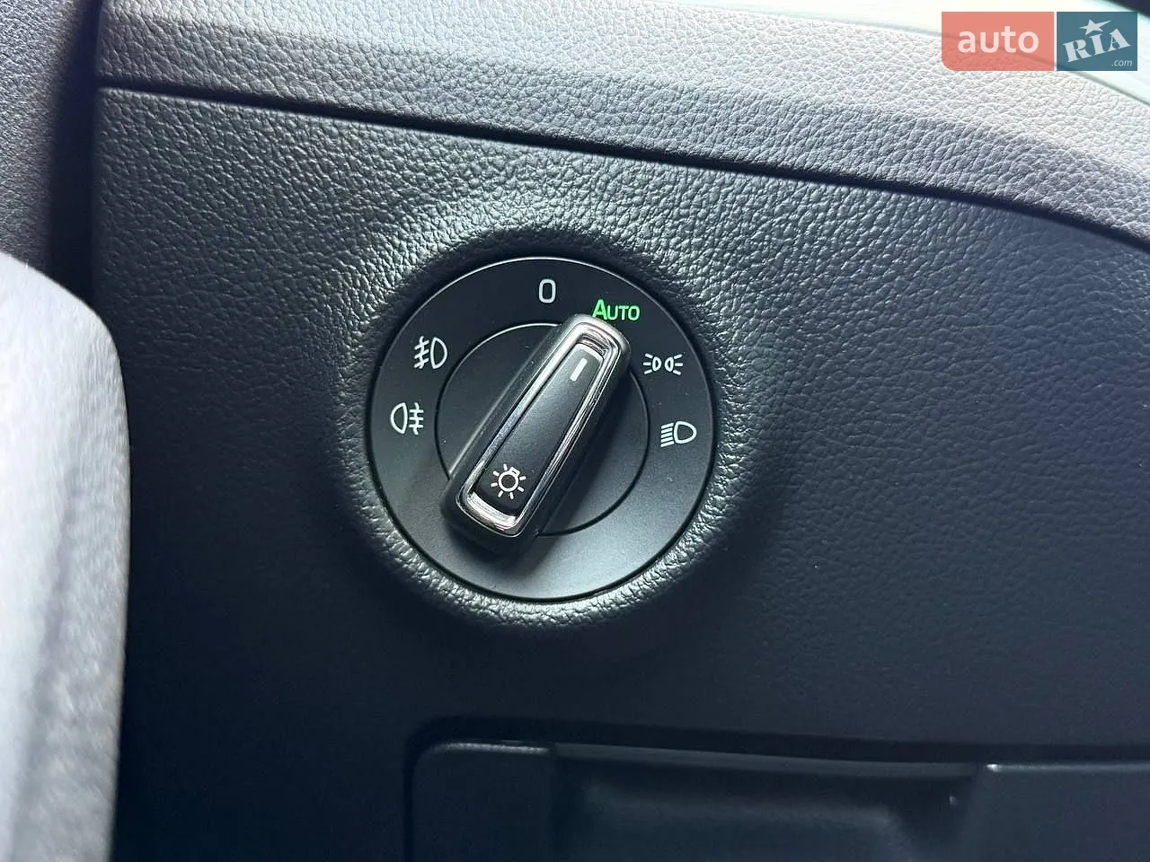 2016 Skoda Superb - мініатюра 17