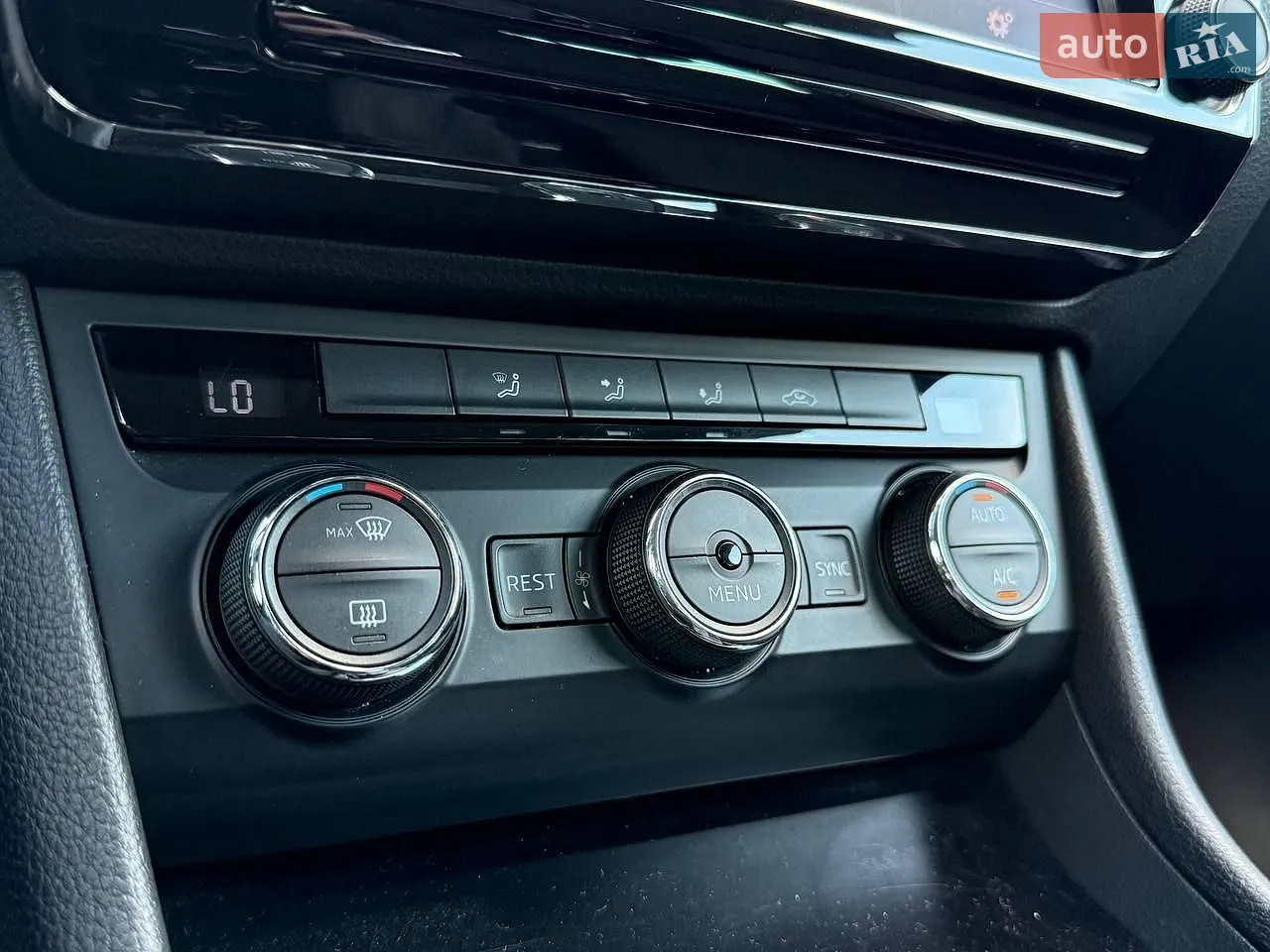 2016 Skoda Superb - мініатюра 19