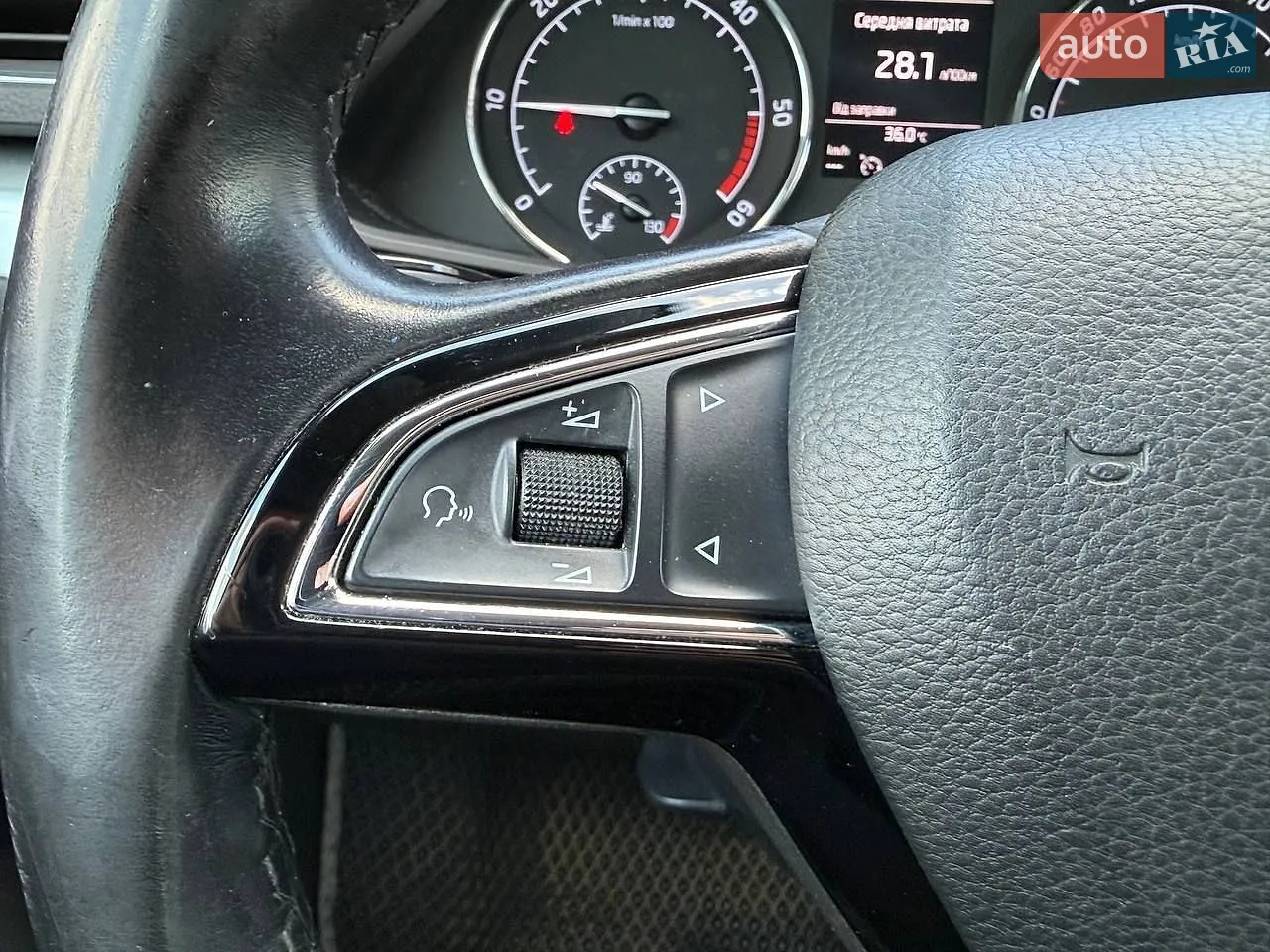 2016 Skoda Superb - мініатюра 23