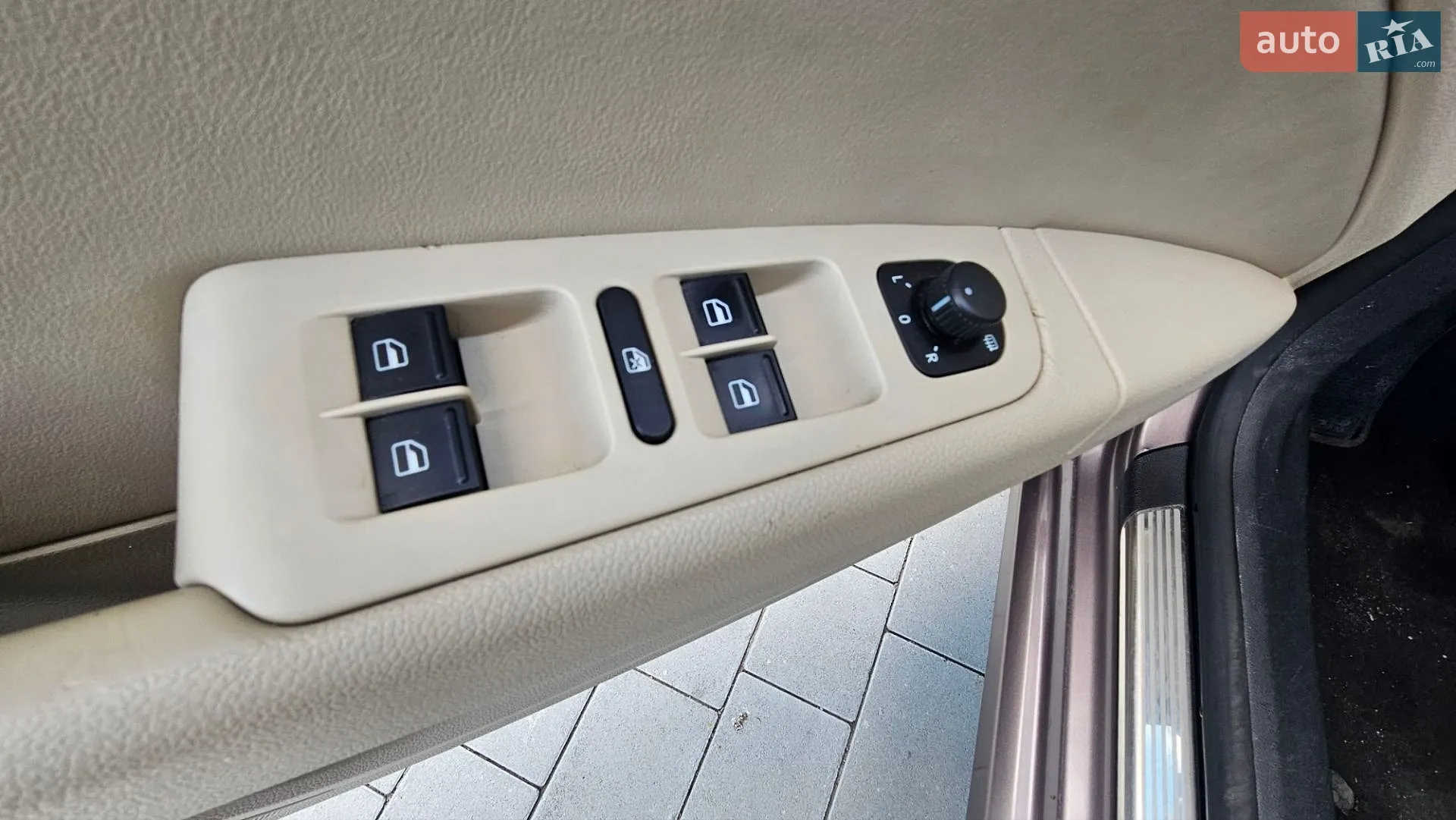 2012 Skoda Superb - мініатюра 28