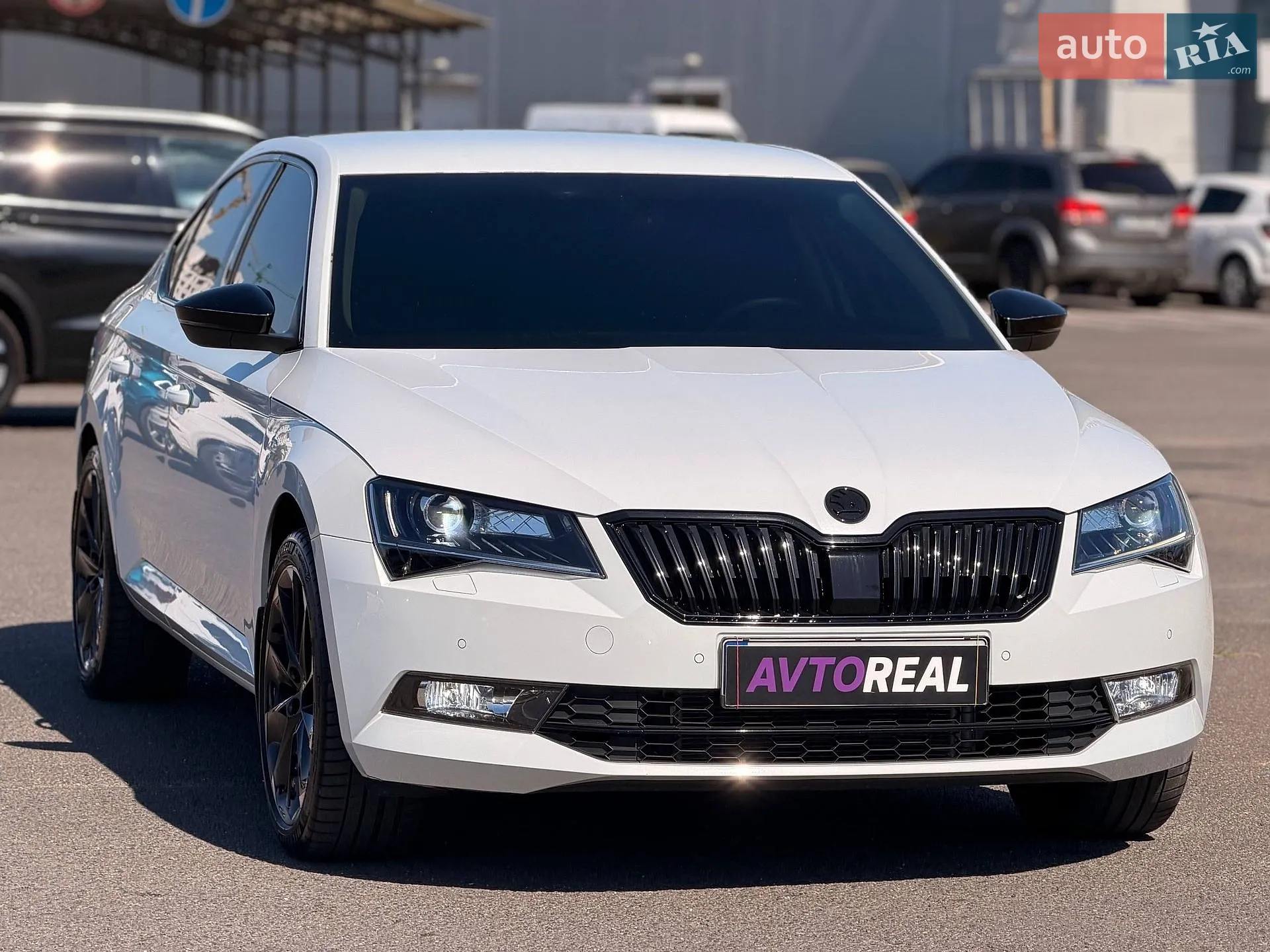 2015 Skoda Superb - мініатюра 12