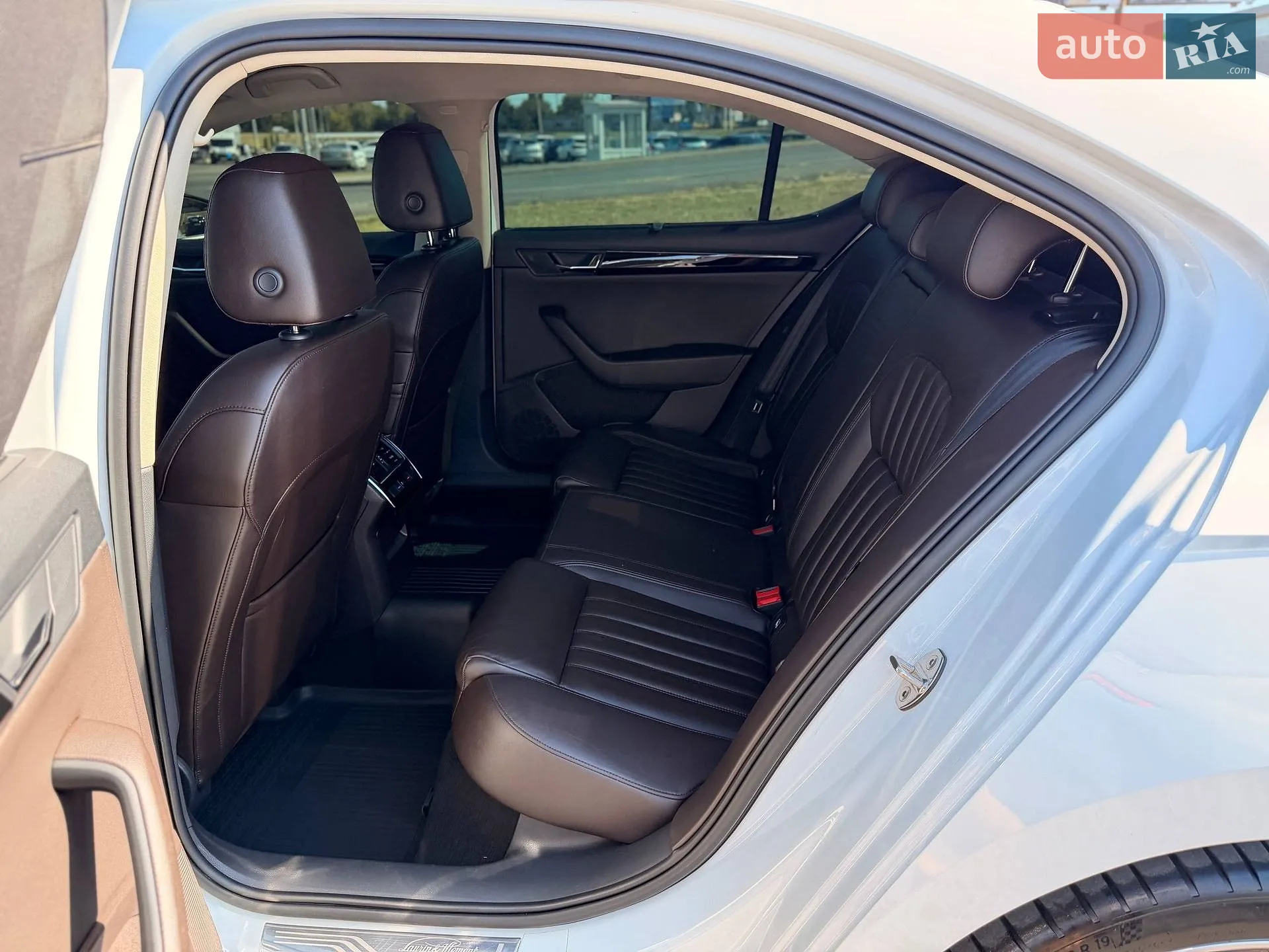 2015 Skoda Superb - мініатюра 55