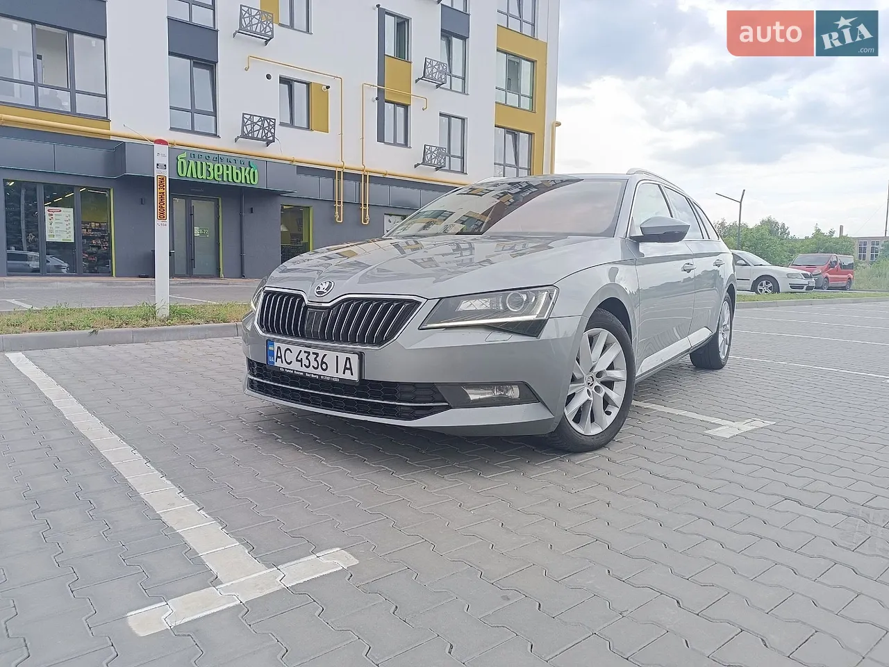 2019 Skoda Superb - мініатюра 38