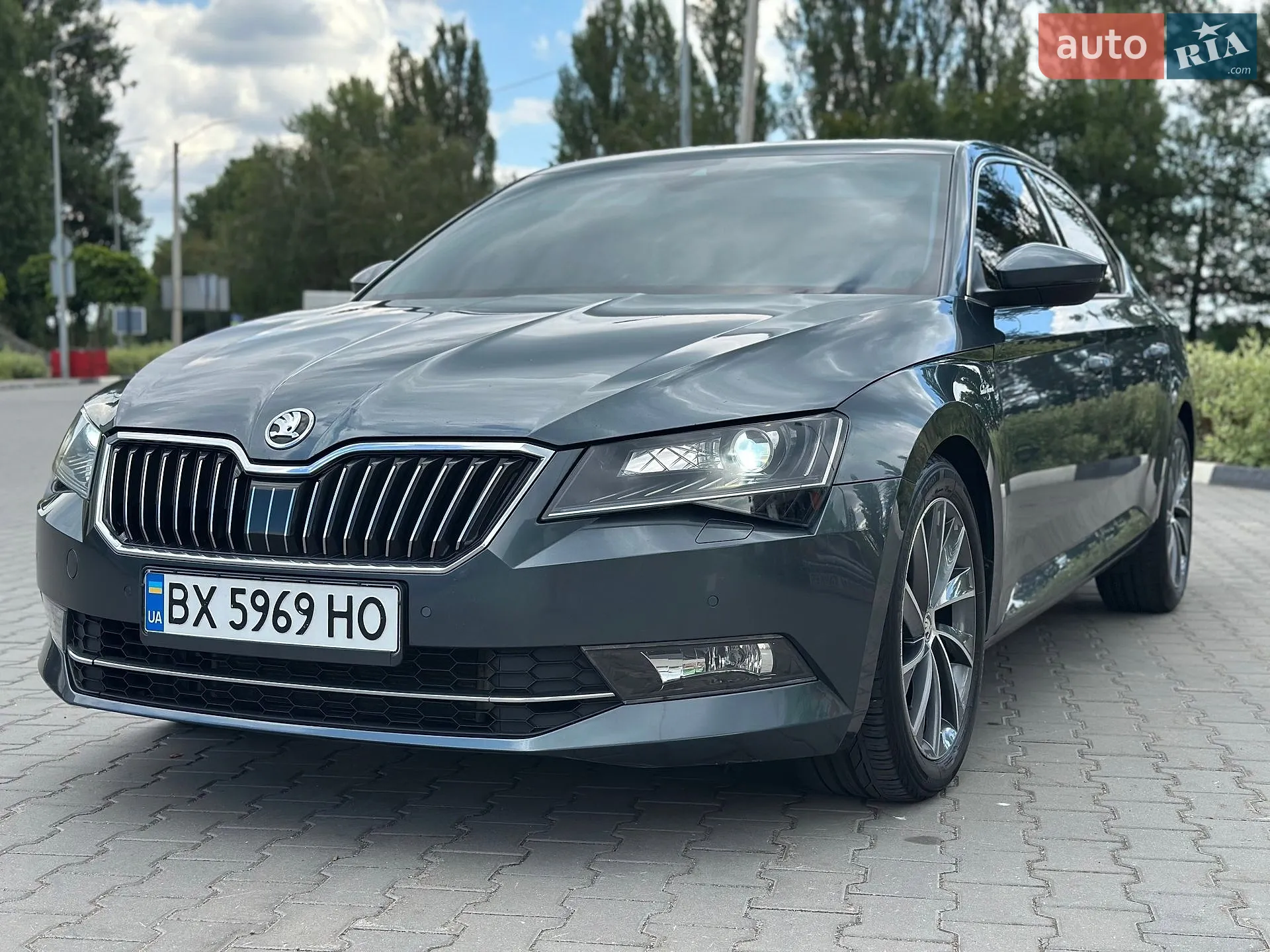 2016 Skoda Superb - мініатюра 4