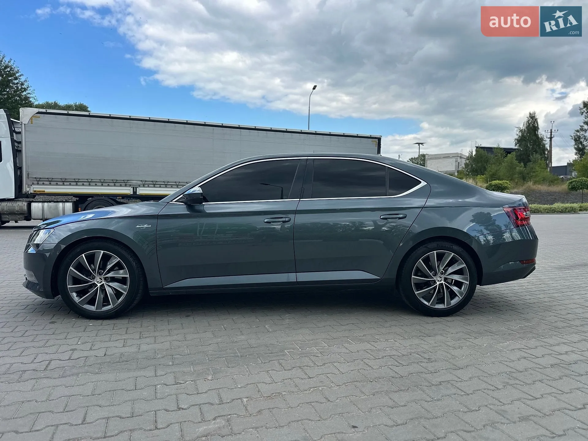 2016 Skoda Superb - мініатюра 22
