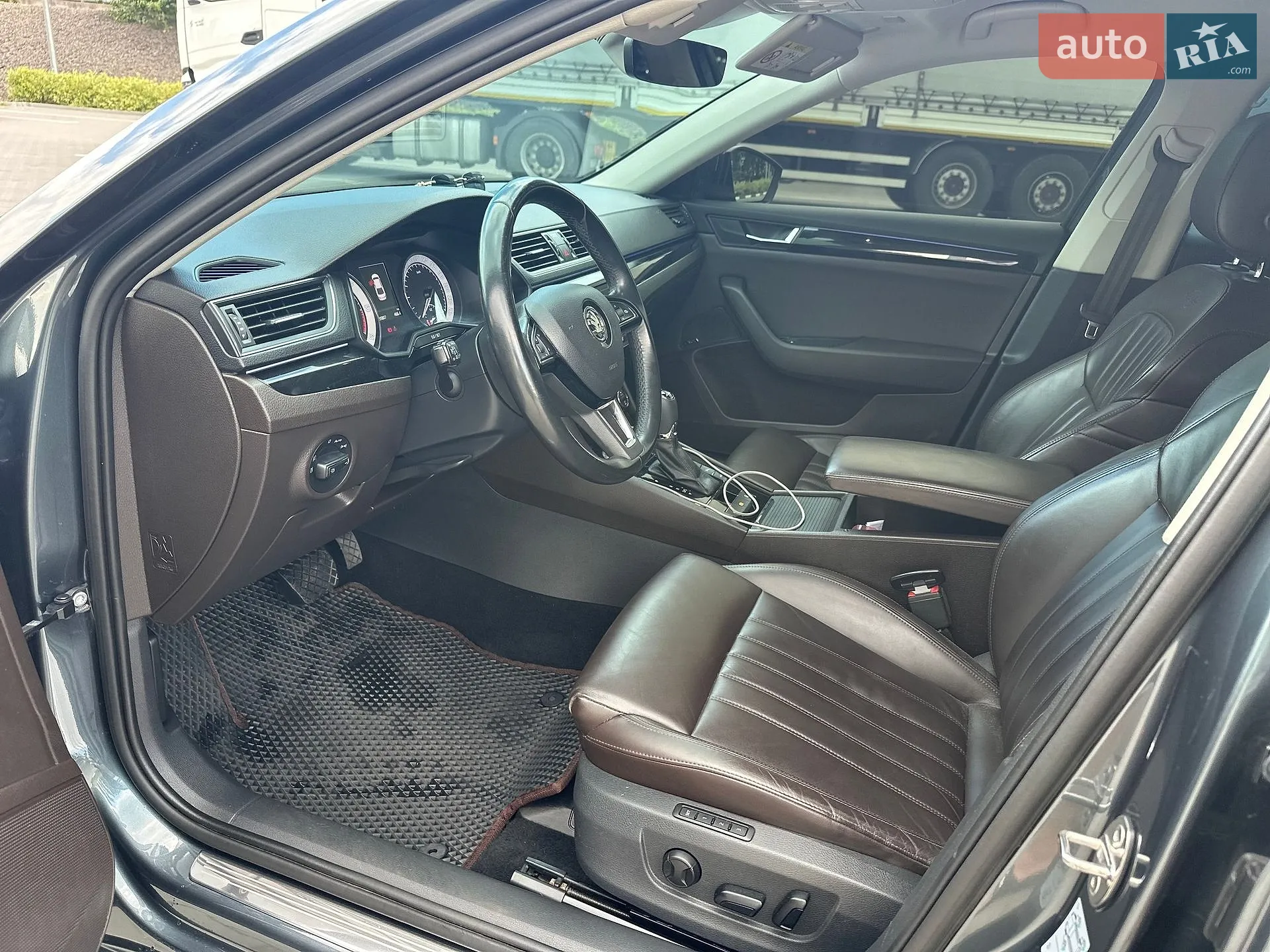 2016 Skoda Superb - мініатюра 25