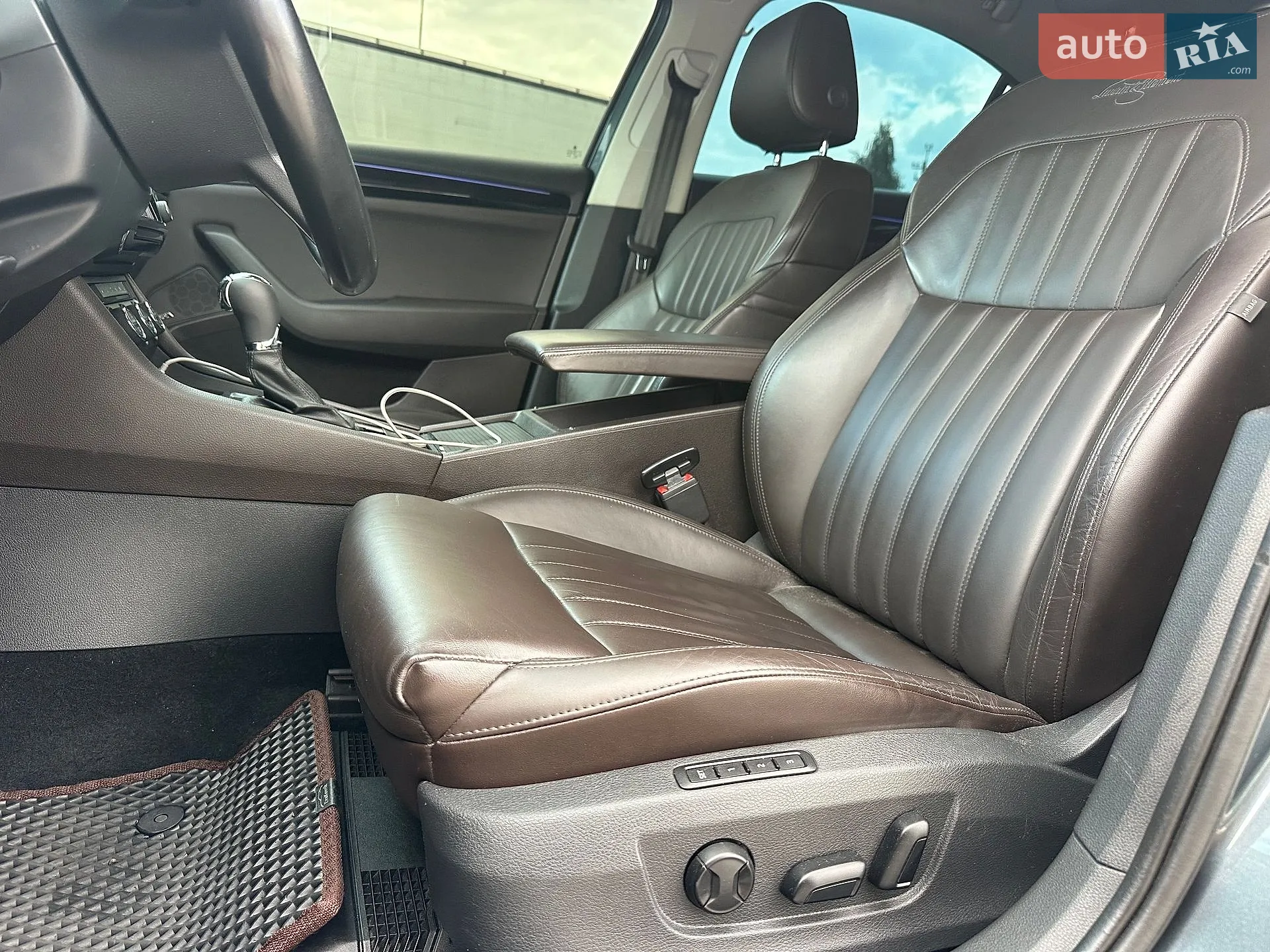 2016 Skoda Superb - мініатюра 27