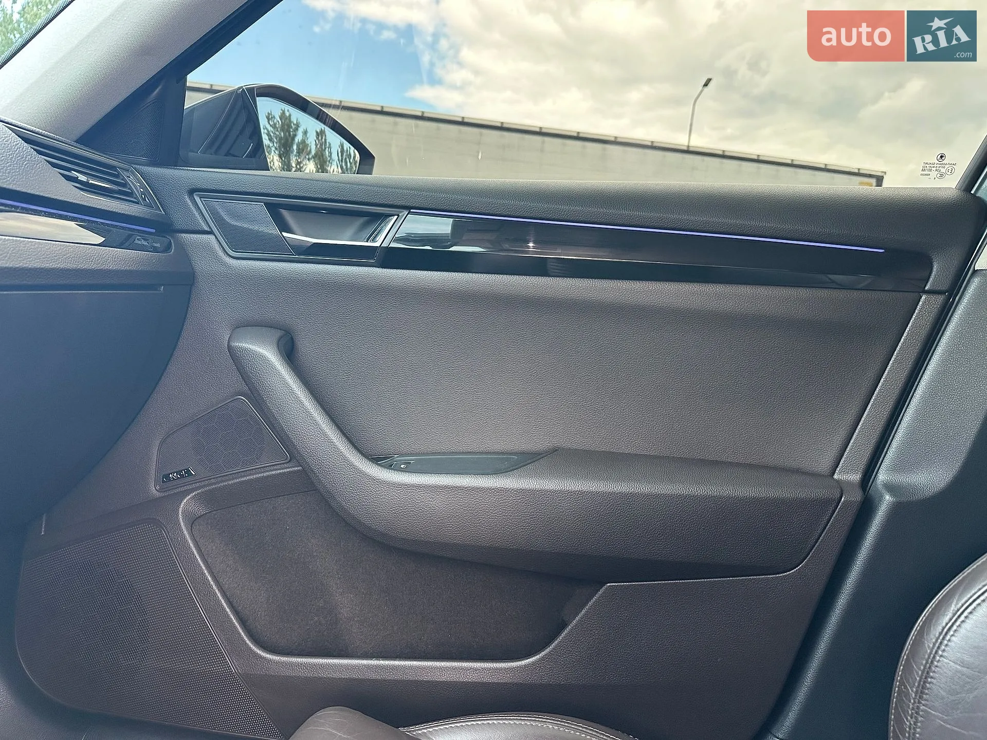 2016 Skoda Superb - мініатюра 42