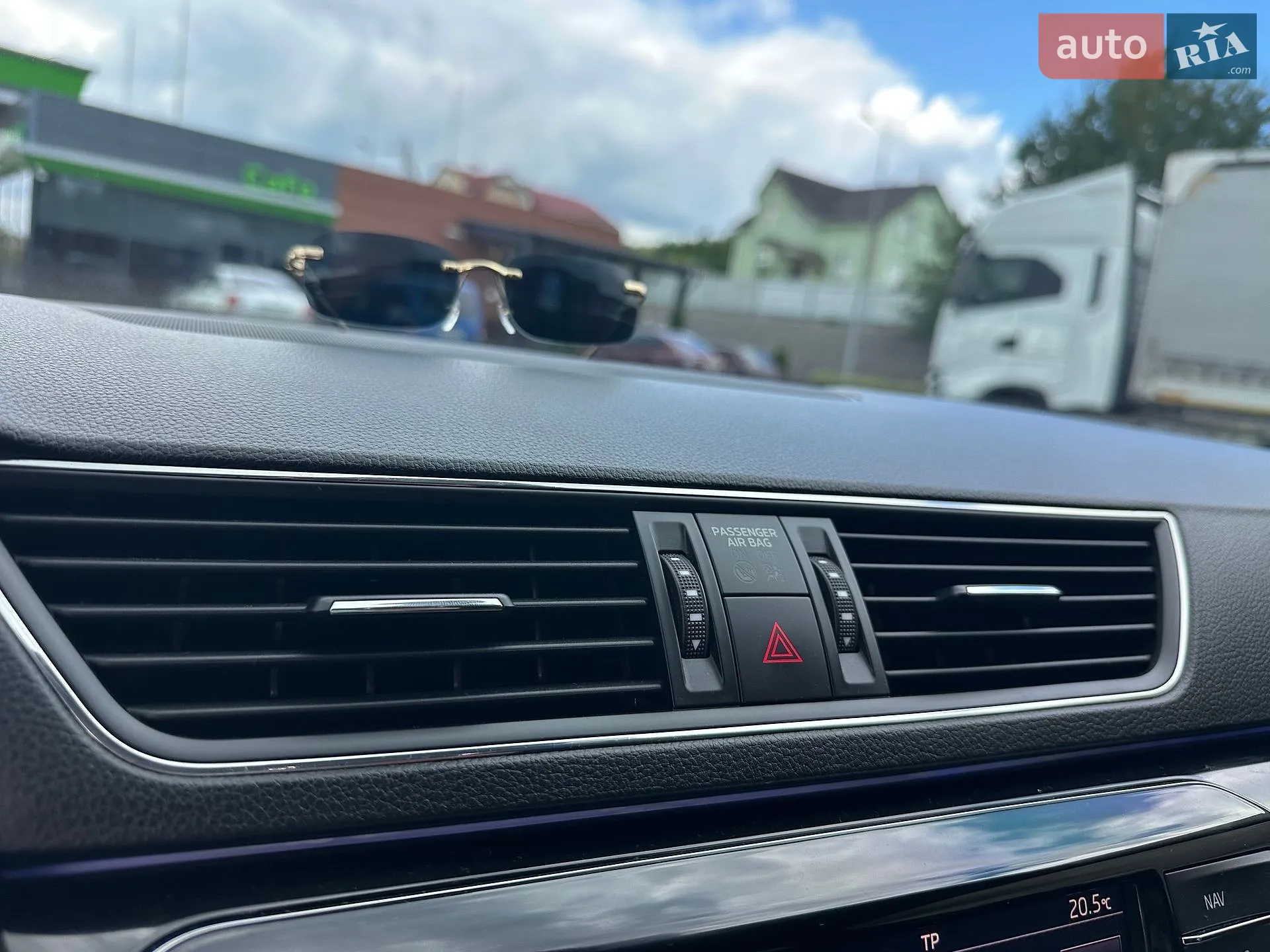 2016 Skoda Superb - мініатюра 45