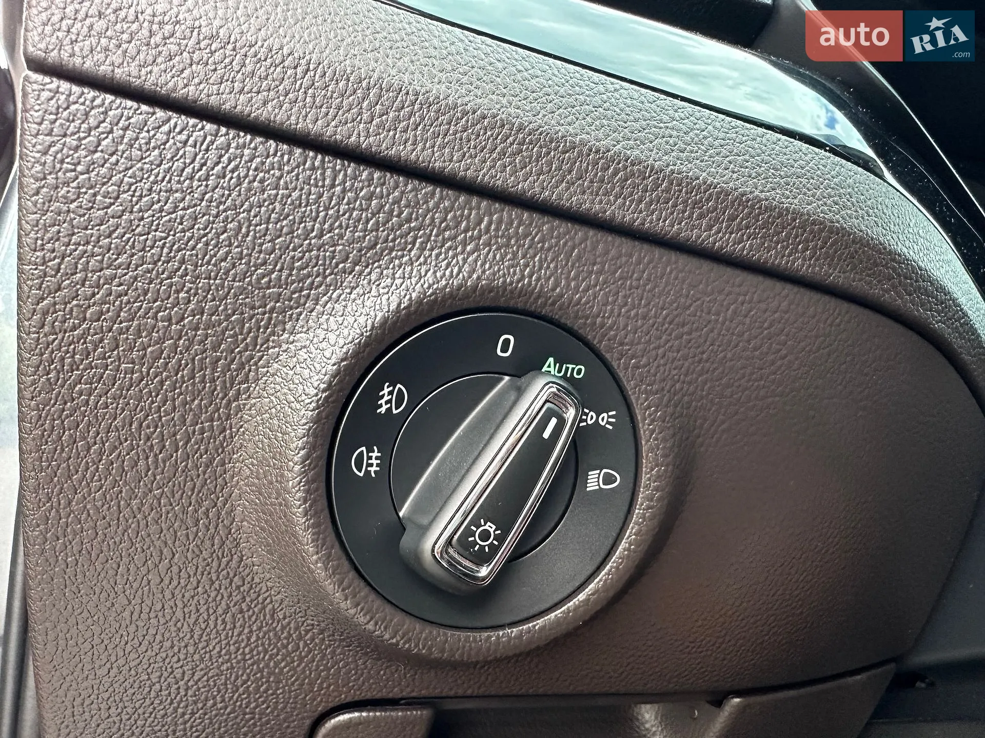 2016 Skoda Superb - мініатюра 46