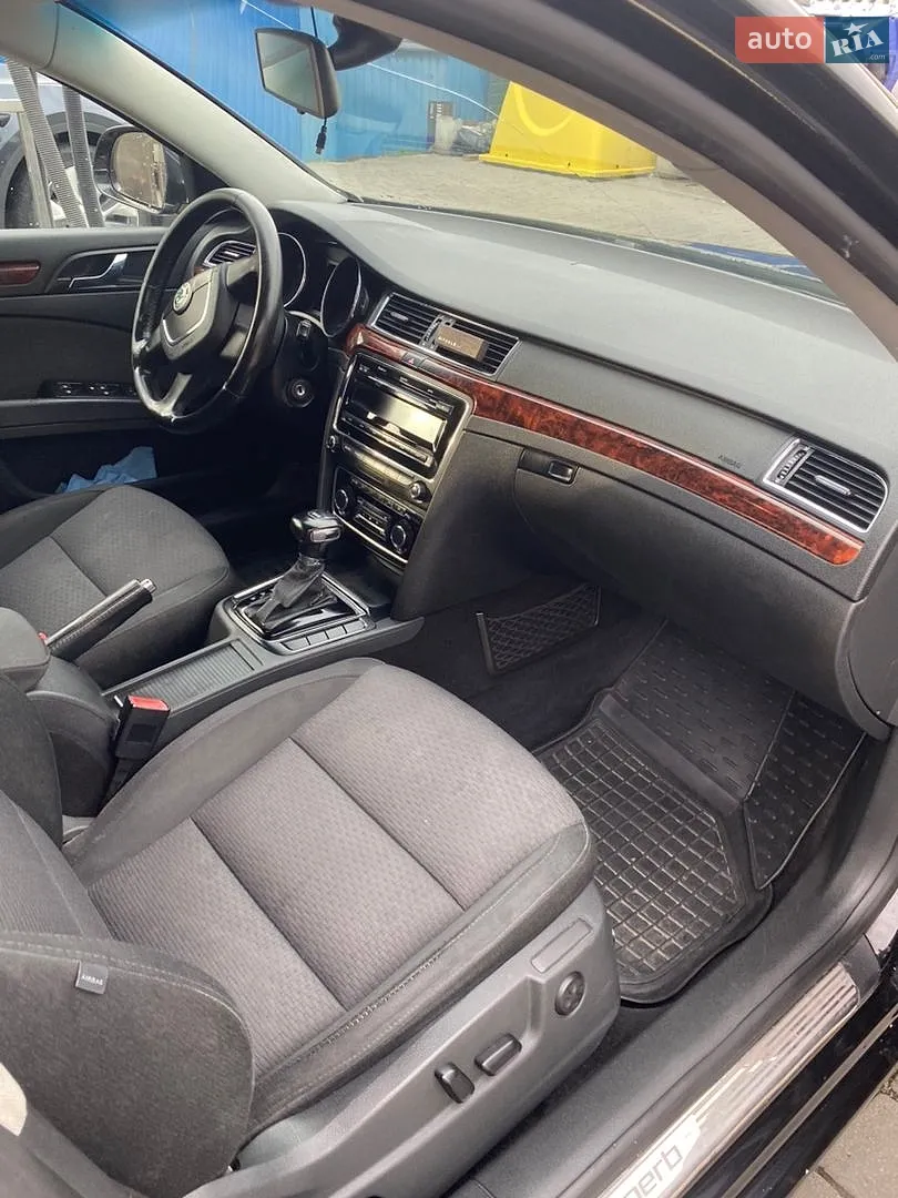 2010 Skoda Superb - мініатюра 10