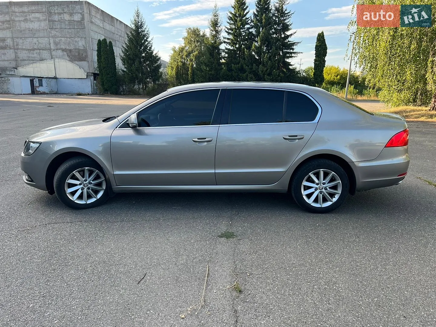 2013 Skoda Superb - мініатюра 7