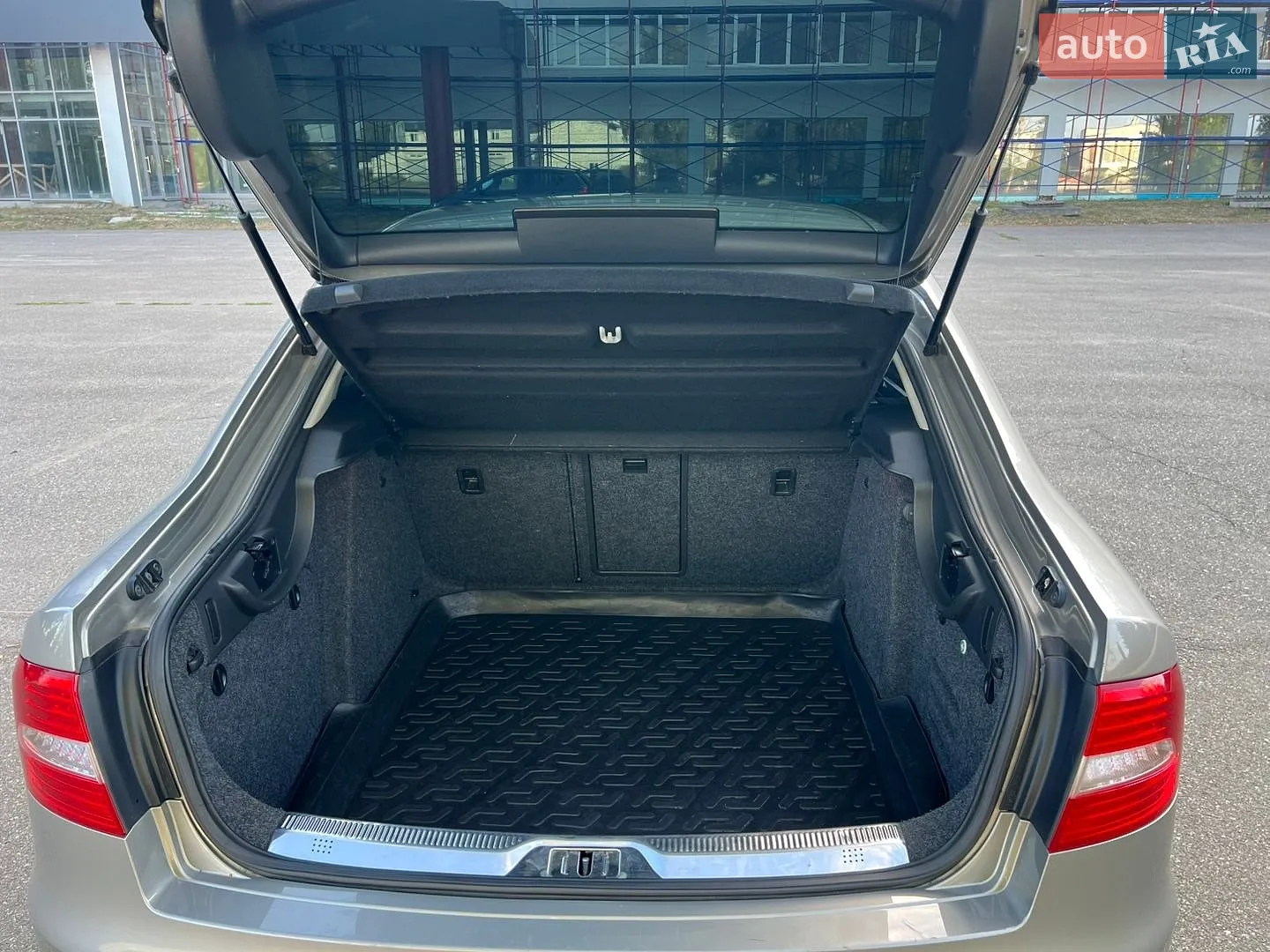 2013 Skoda Superb - мініатюра 15
