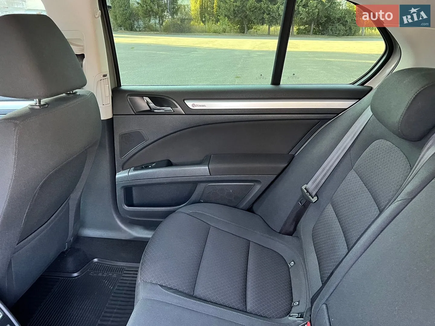 2013 Skoda Superb - мініатюра 19