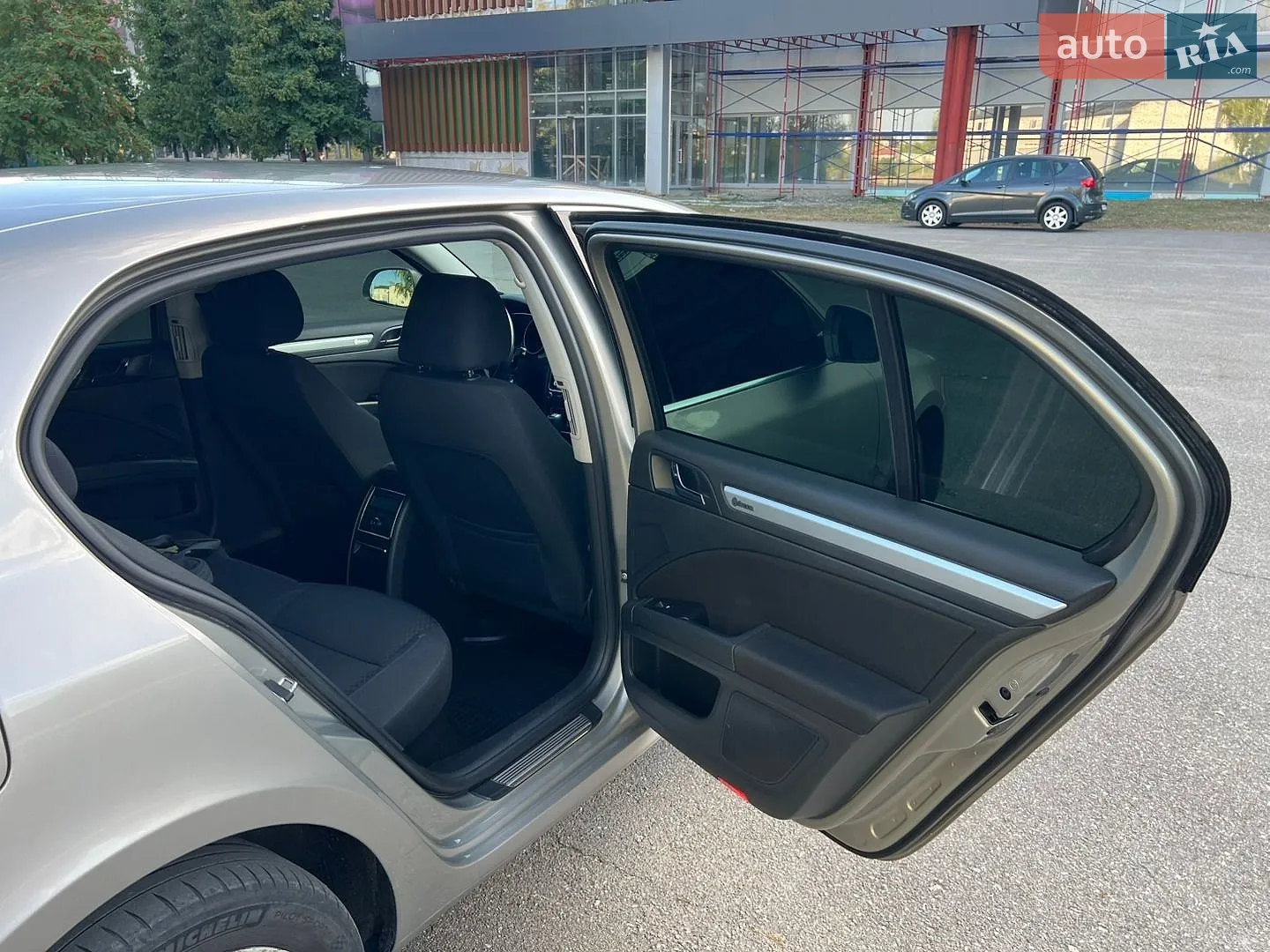 2013 Skoda Superb - мініатюра 27