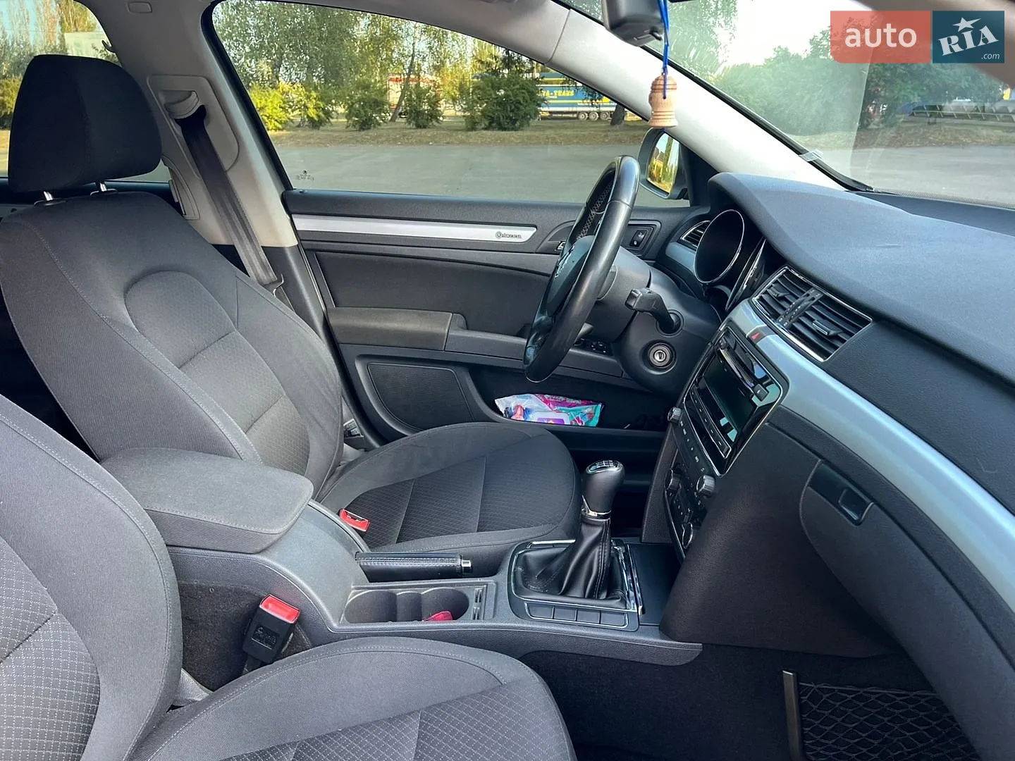 2013 Skoda Superb - мініатюра 29