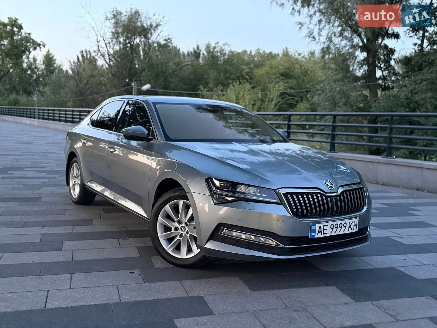 2019 Skoda Superb - мініатюра 8