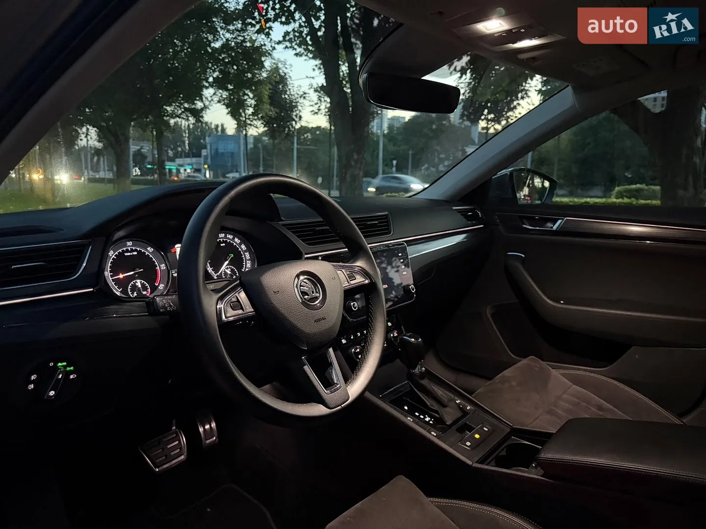 2019 Skoda Superb - мініатюра 29