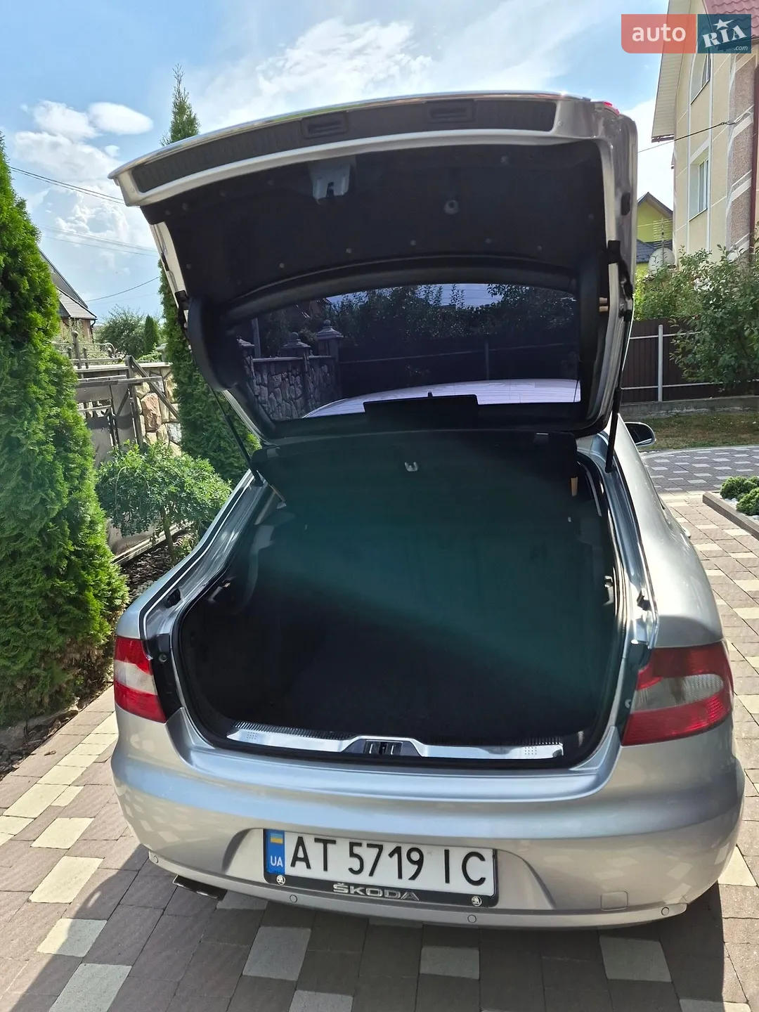 2012 Skoda Superb - мініатюра 13