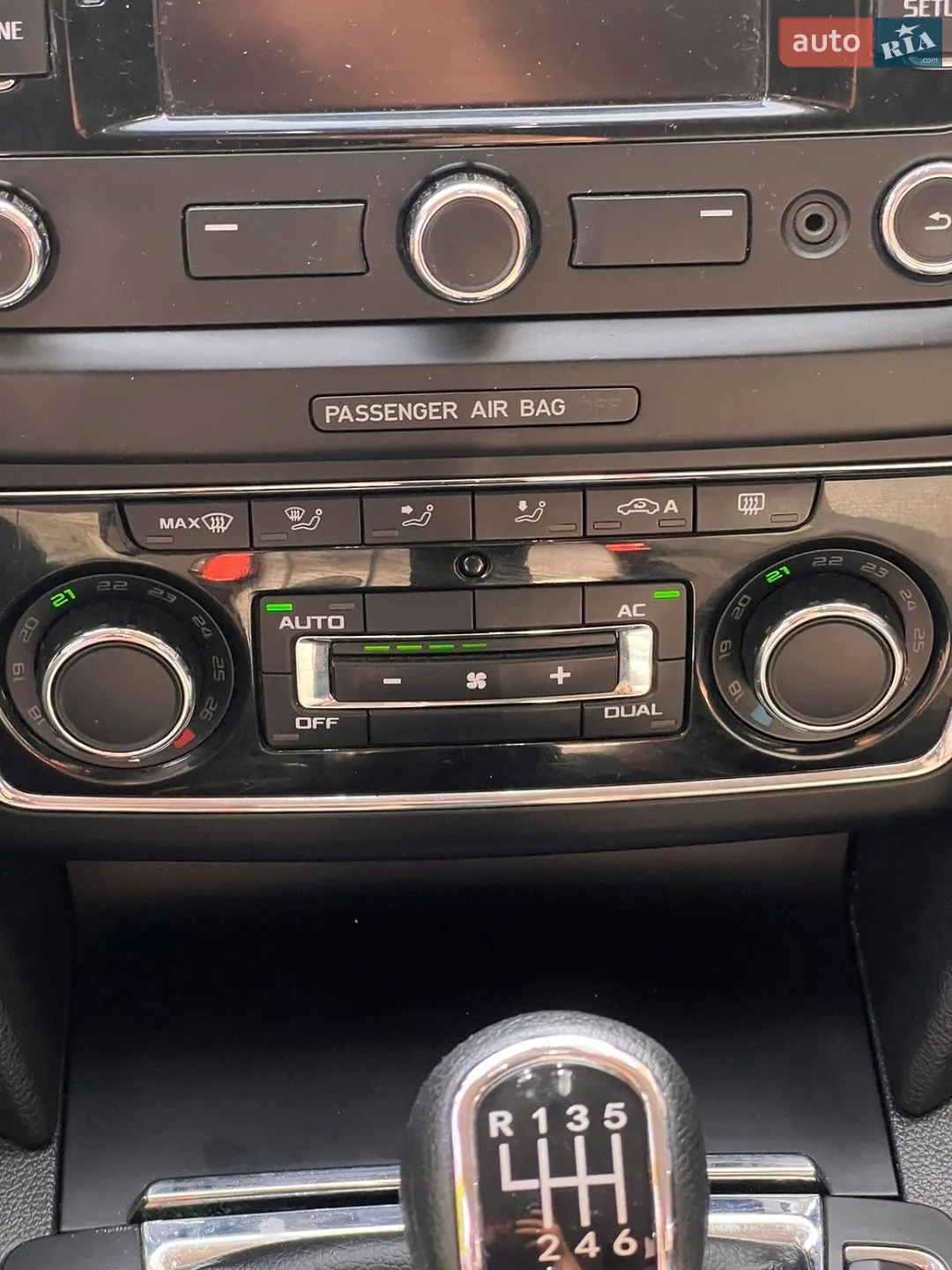 2012 Skoda Superb - мініатюра 26