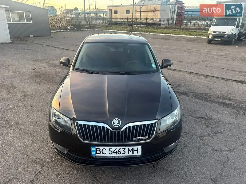 Skoda Superb 2013