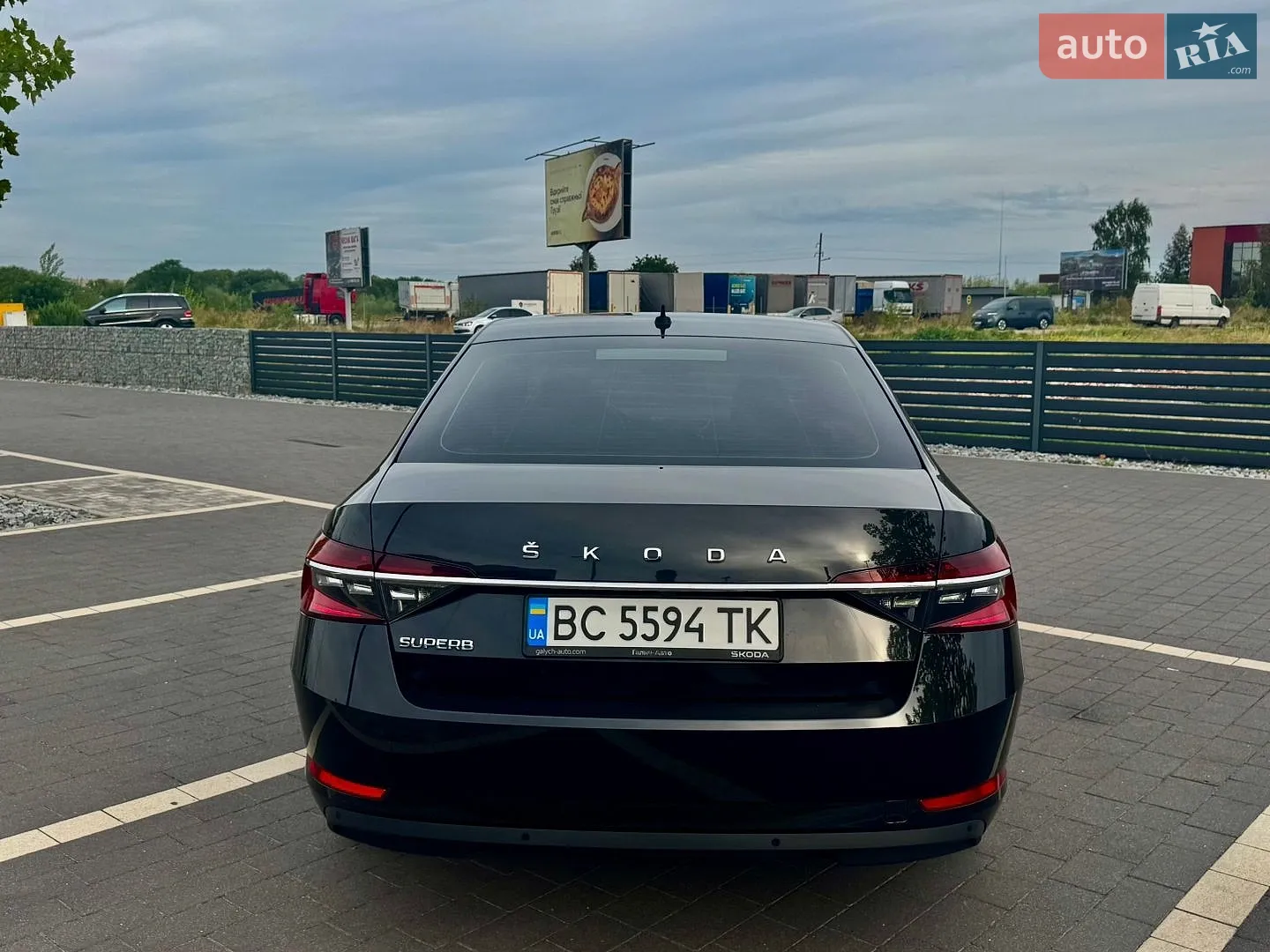 2019 Skoda Superb - мініатюра 10