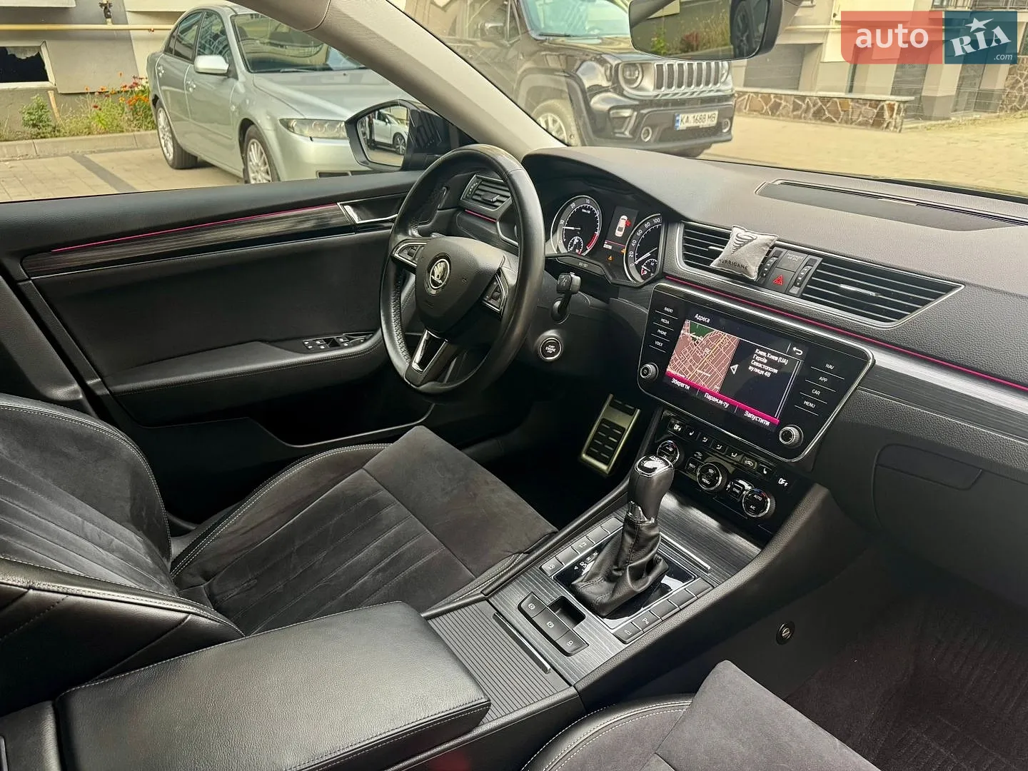 2019 Skoda Superb - мініатюра 16
