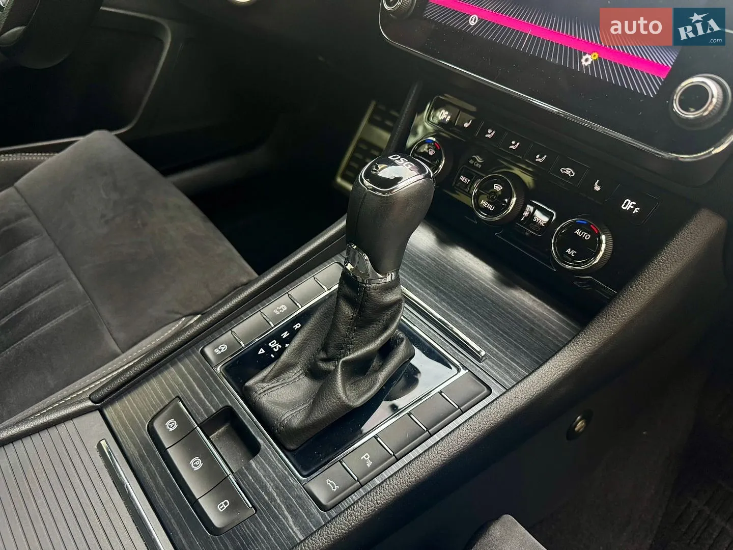 2019 Skoda Superb - мініатюра 18