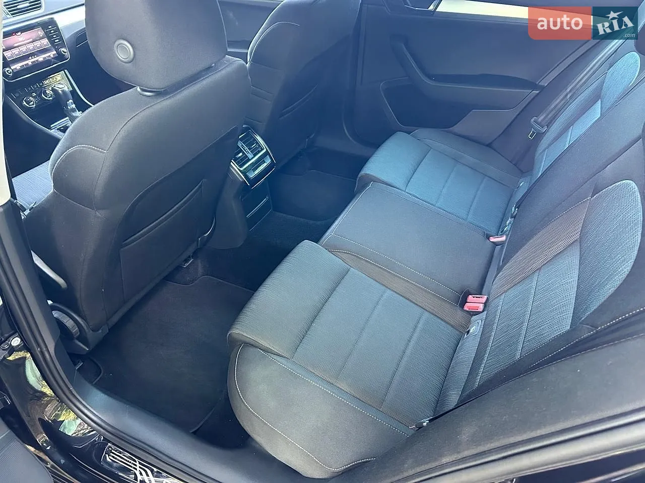 2018 Skoda Superb - мініатюра 17