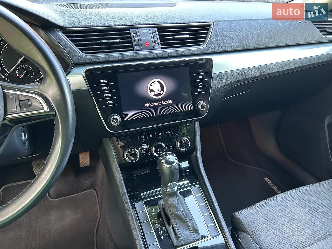 2018 Skoda Superb - мініатюра 14