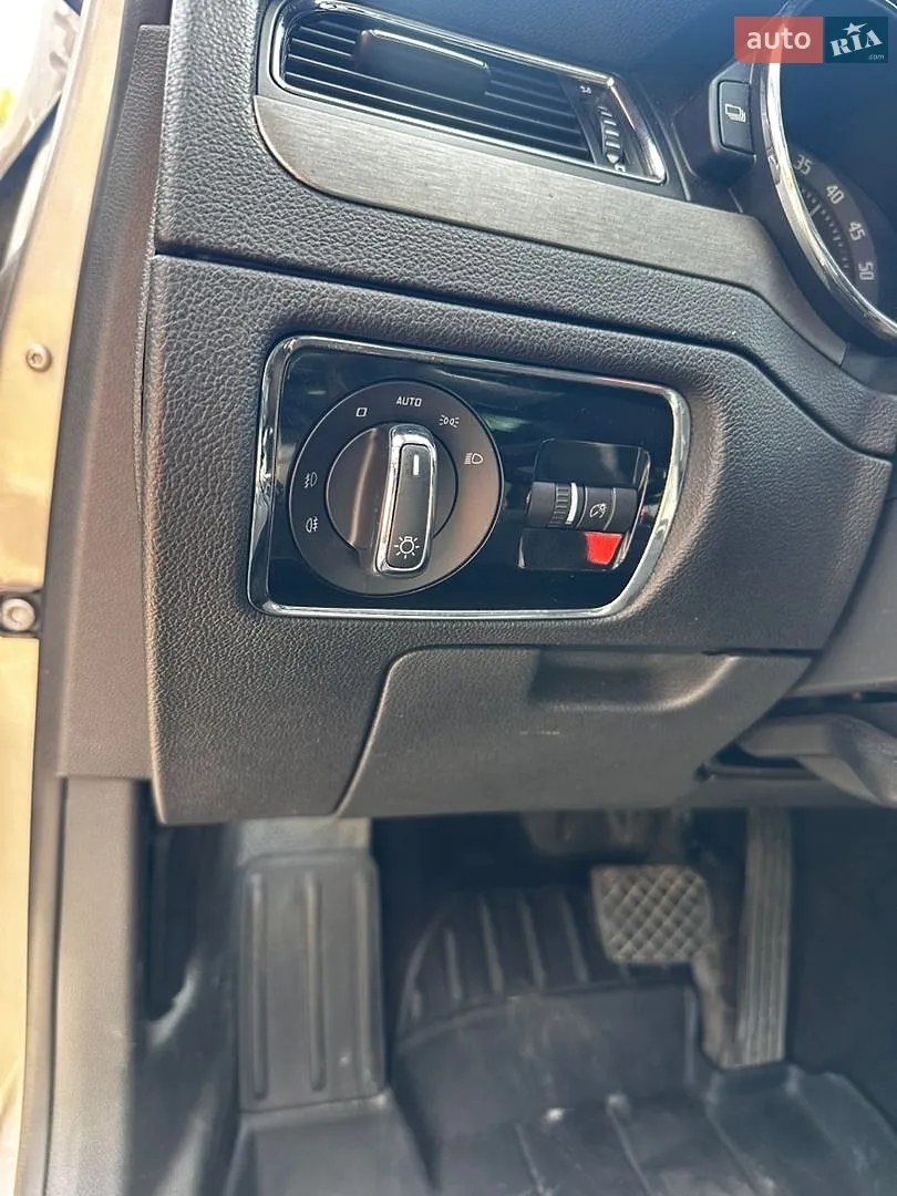 2014 Skoda Superb - мініатюра 20