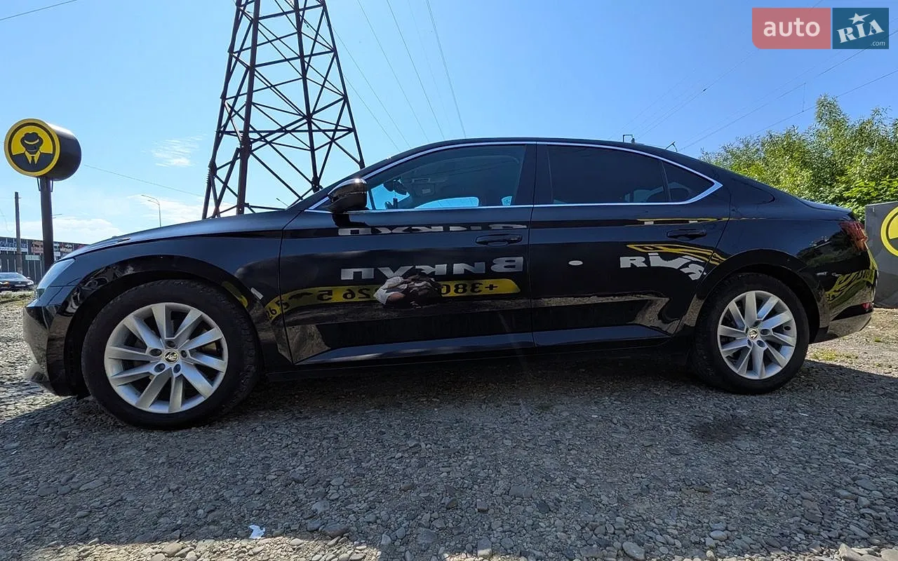 2019 Skoda Superb - мініатюра 4