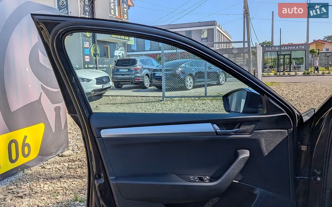 2019 Skoda Superb - мініатюра 27