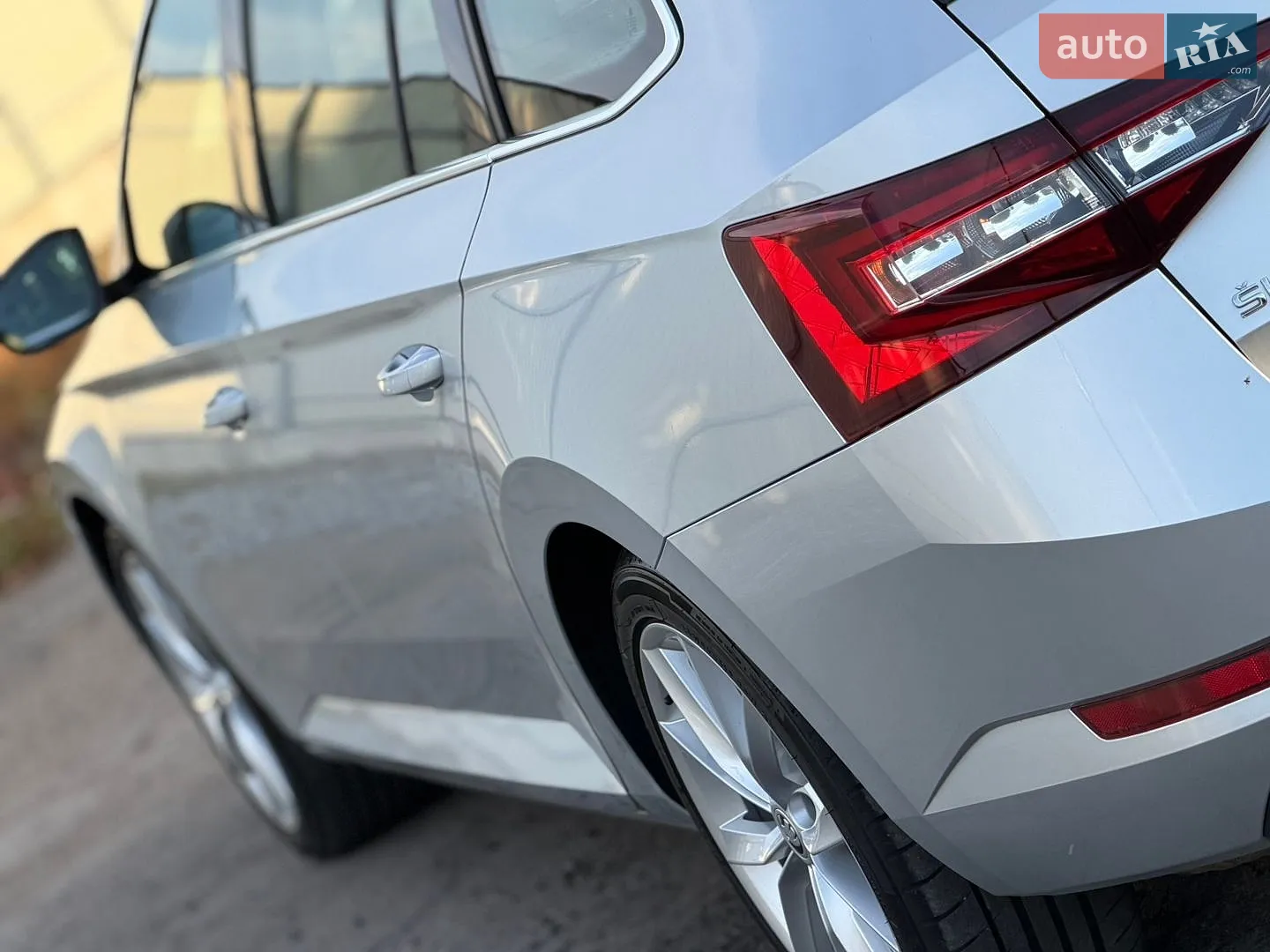 2018 Skoda Superb - мініатюра 17
