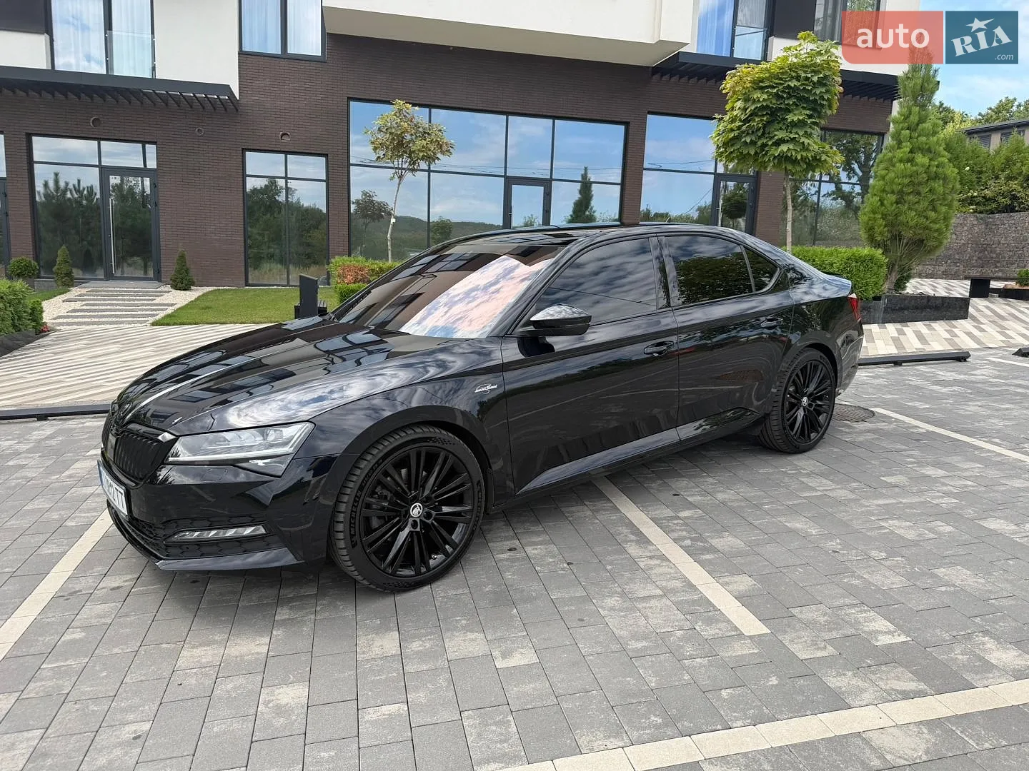 2020 Skoda Superb - мініатюра 5