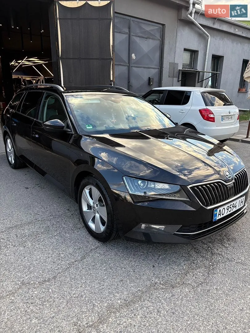 2016 Skoda Superb - мініатюра 5