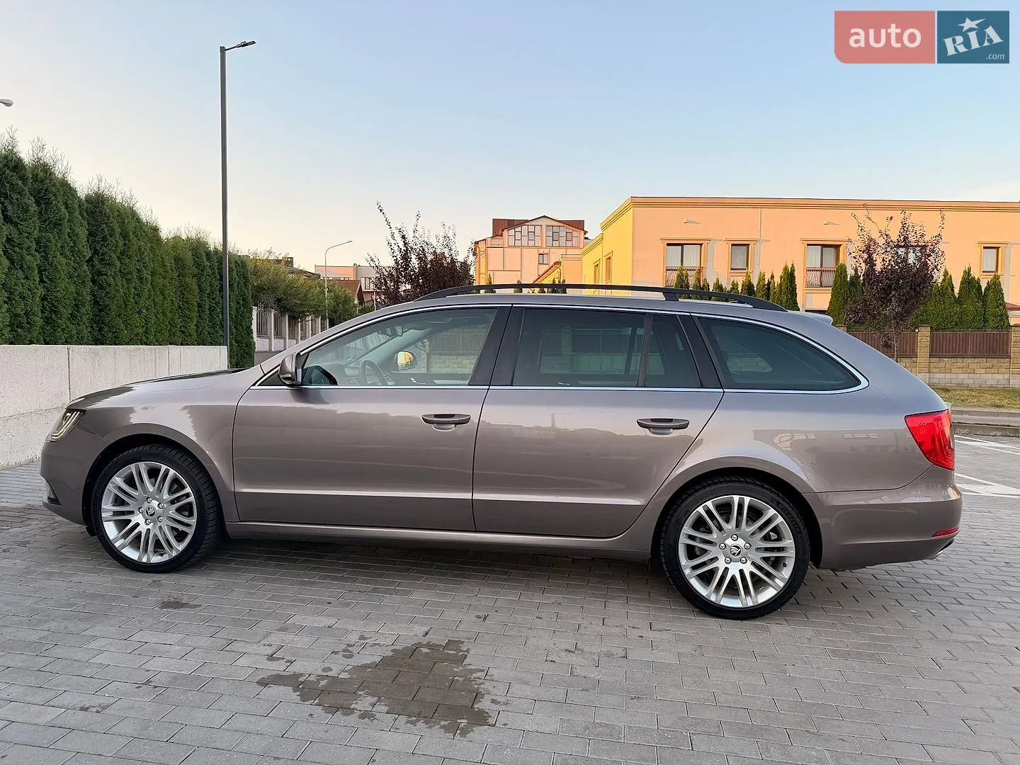 2015 Skoda Superb - мініатюра 12