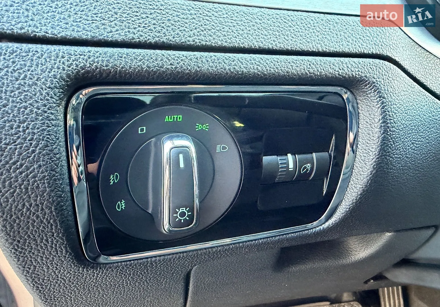 2015 Skoda Superb - мініатюра 90