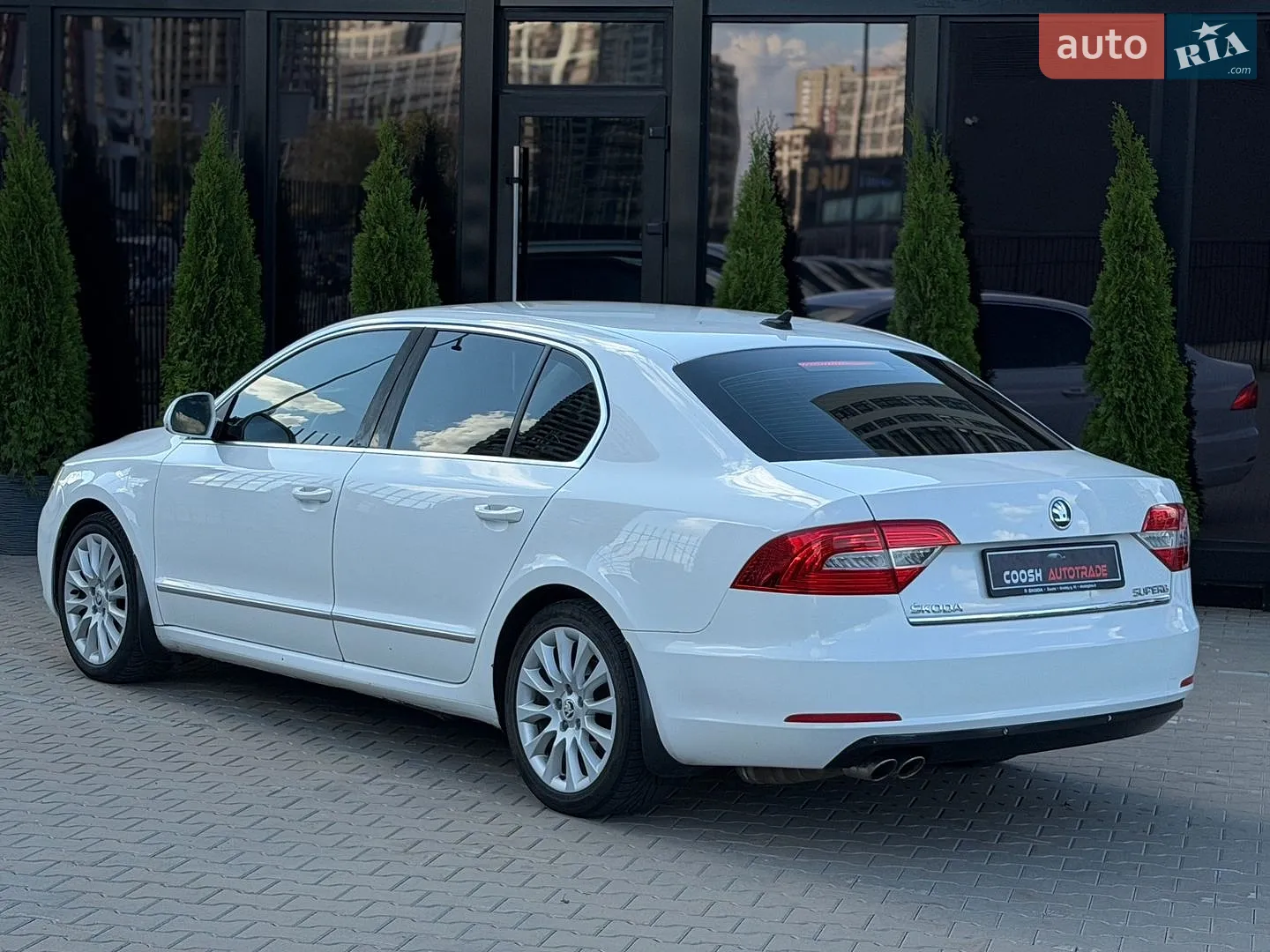 2013 Skoda Superb - мініатюра 5