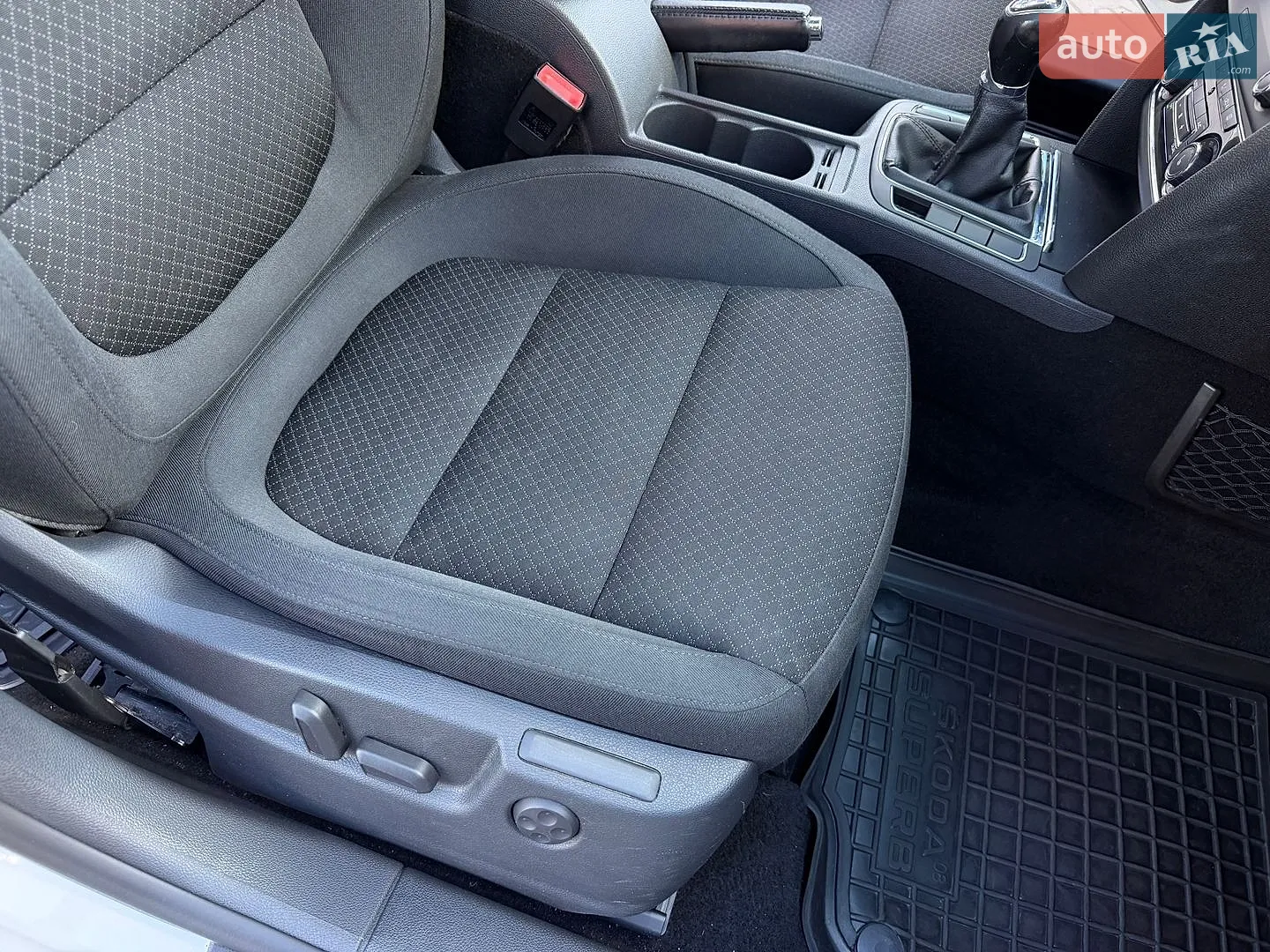 2013 Skoda Superb - мініатюра 14