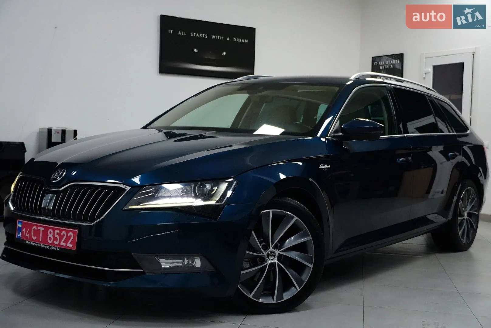 2018 Skoda Superb - фото 1
