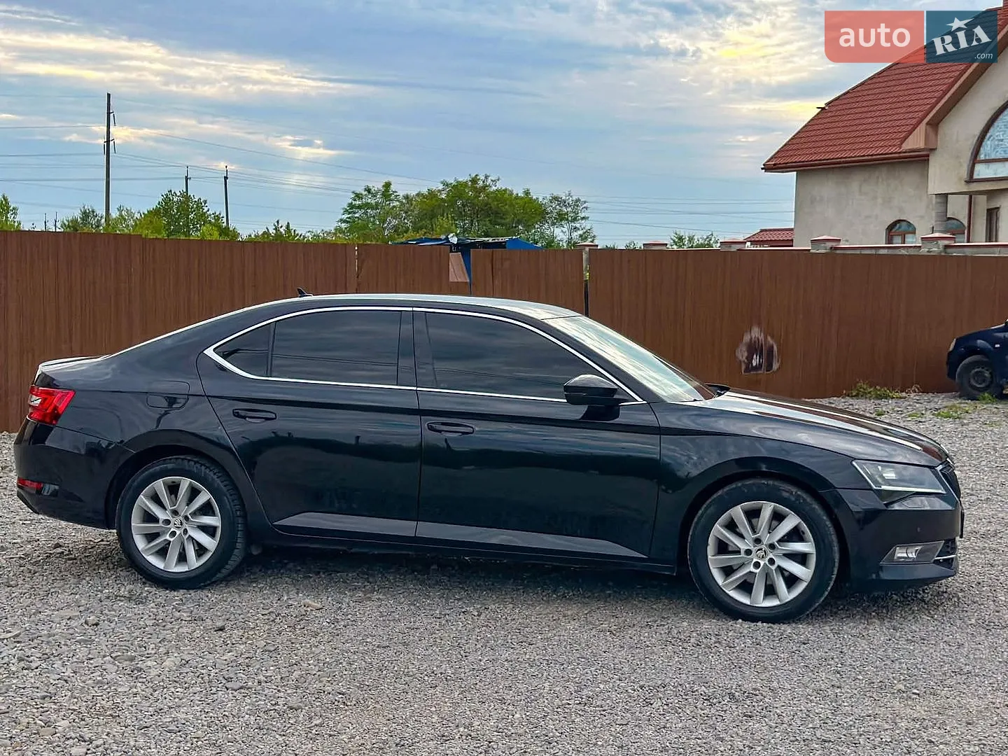 2016 Skoda Superb - мініатюра 15