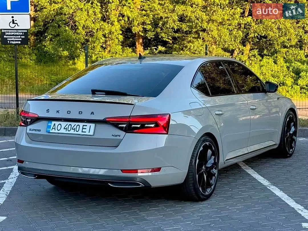 2021 Skoda Superb - мініатюра 12